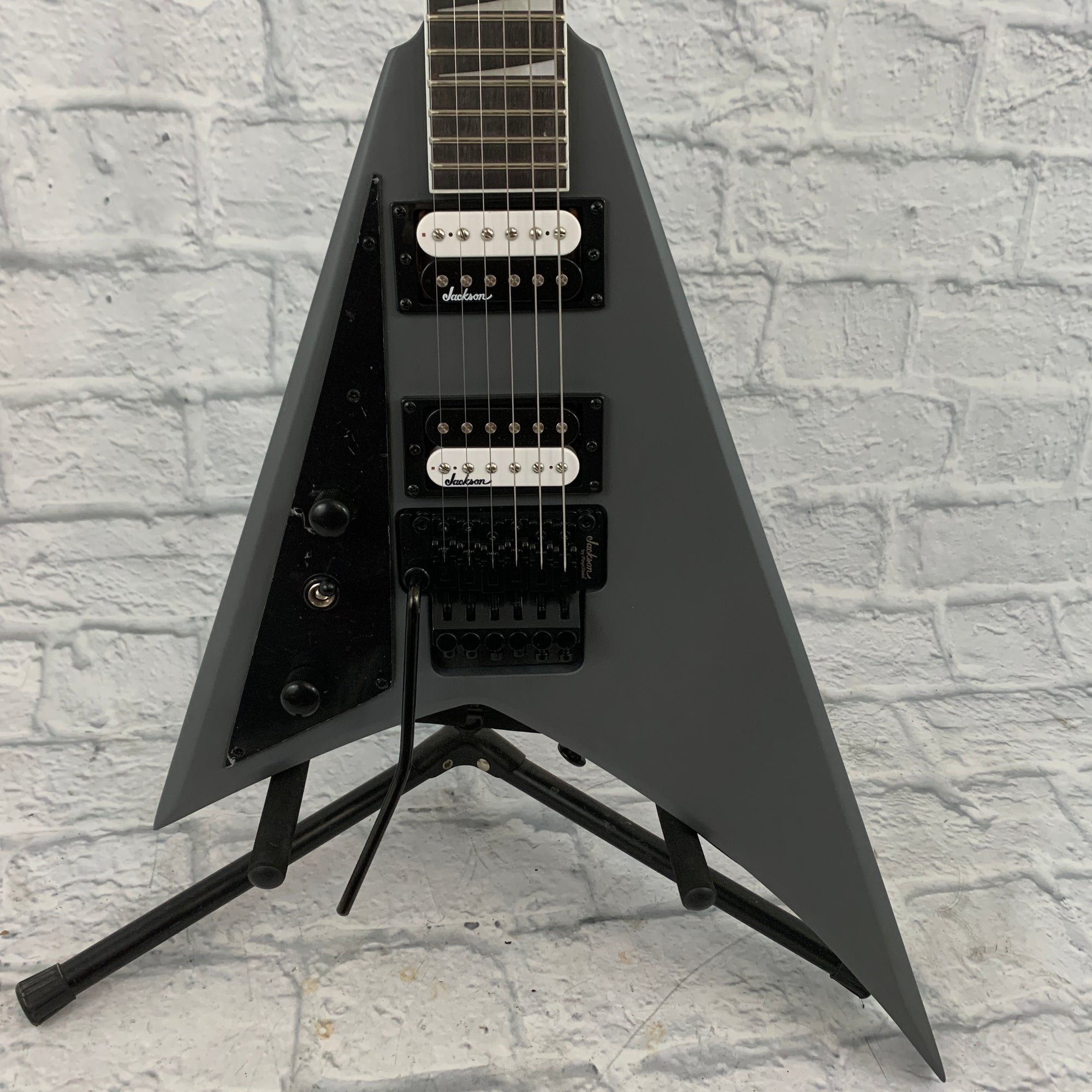 Left-Handed Jackson JS32L Rhoads w/ Floyd Rose - Satin Gray