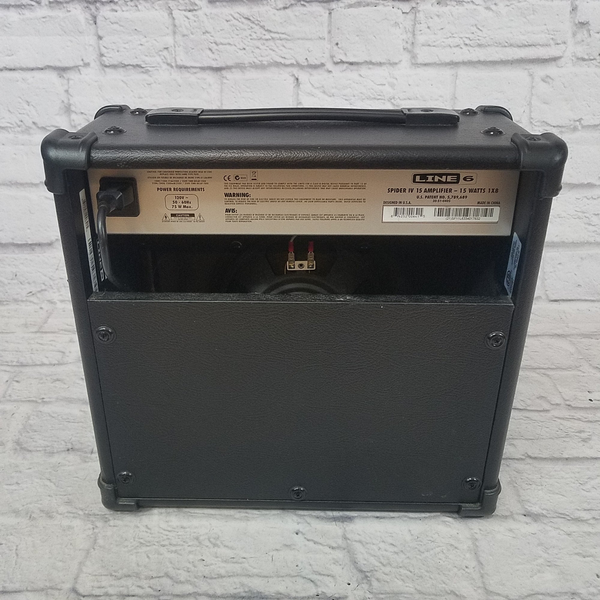 Line 6 Spider IV 15 Guitar Combo Amplifier