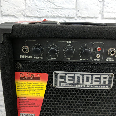 ** Fender Rumble 15 Bass Combo Amp