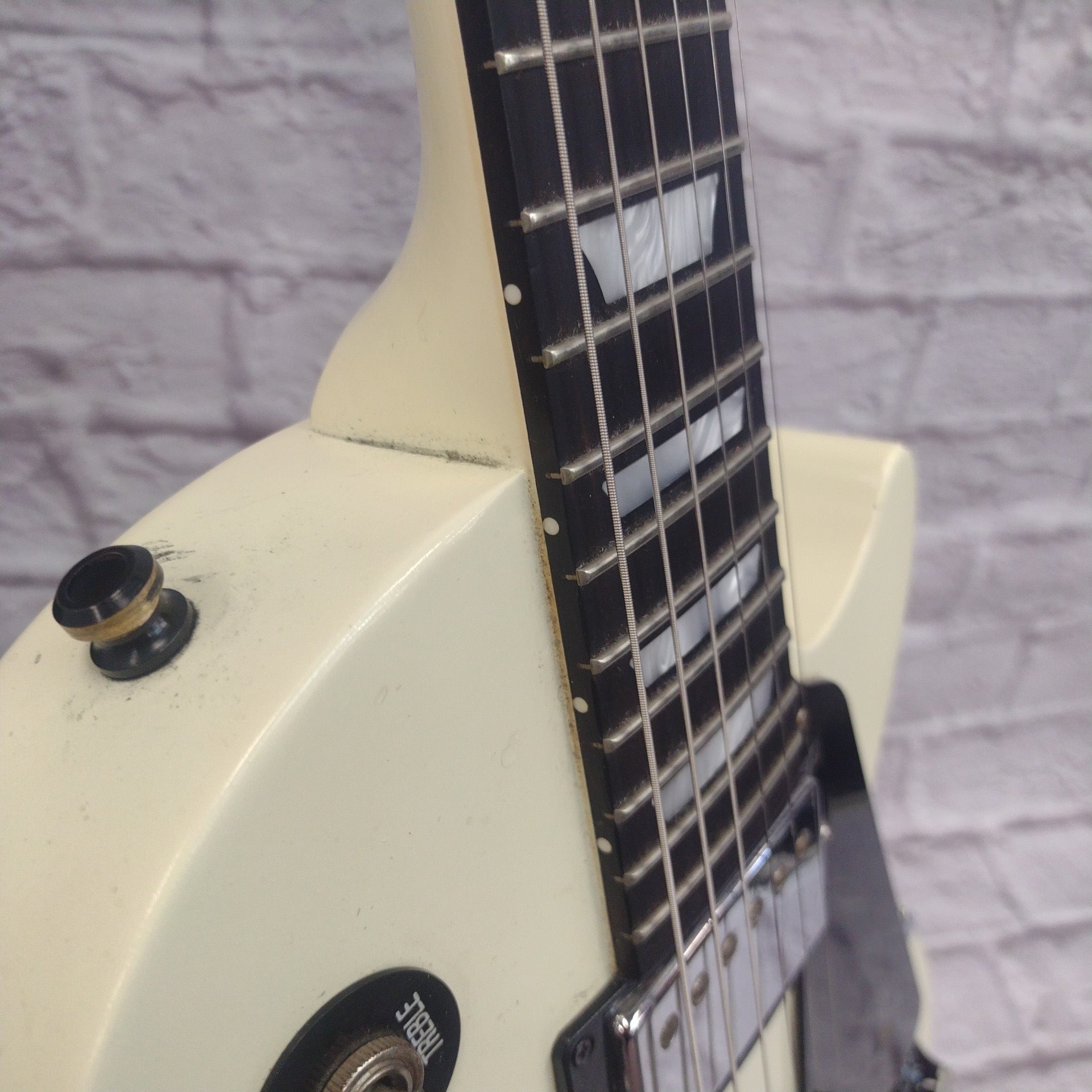 Gibson 2011 Les Paul Studio with Case Headstock Repair
