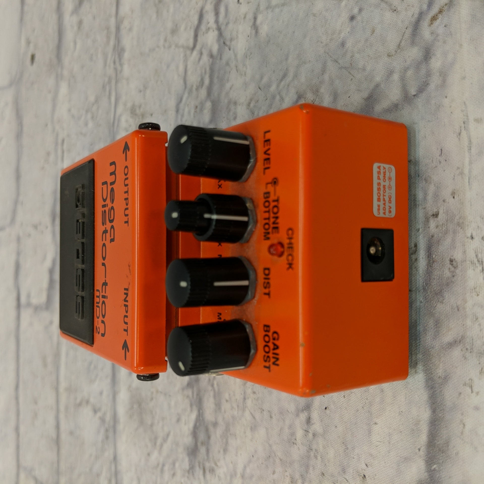 Boss MD-2 Mega Distortion Pedal