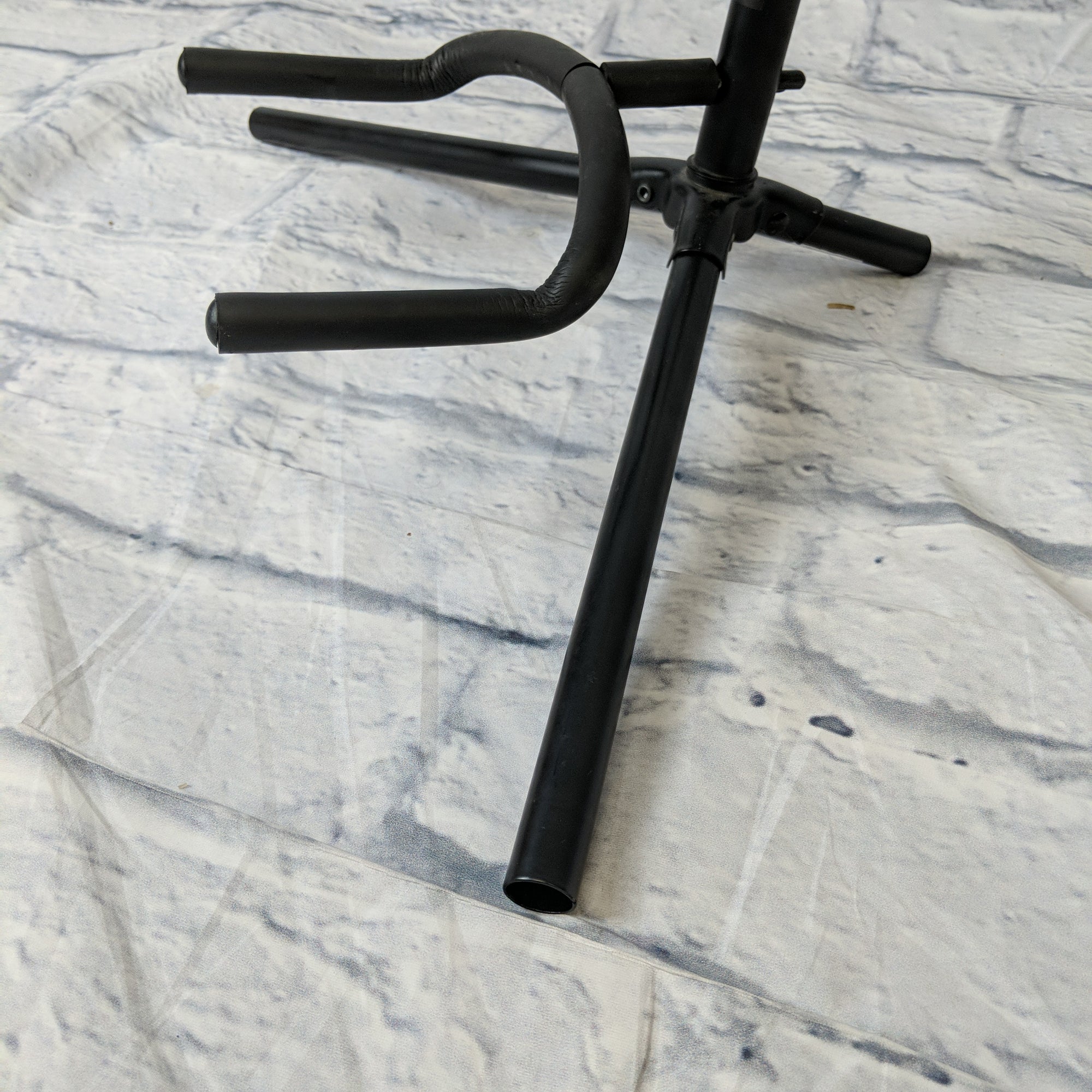 On Stage Stands guitar stand