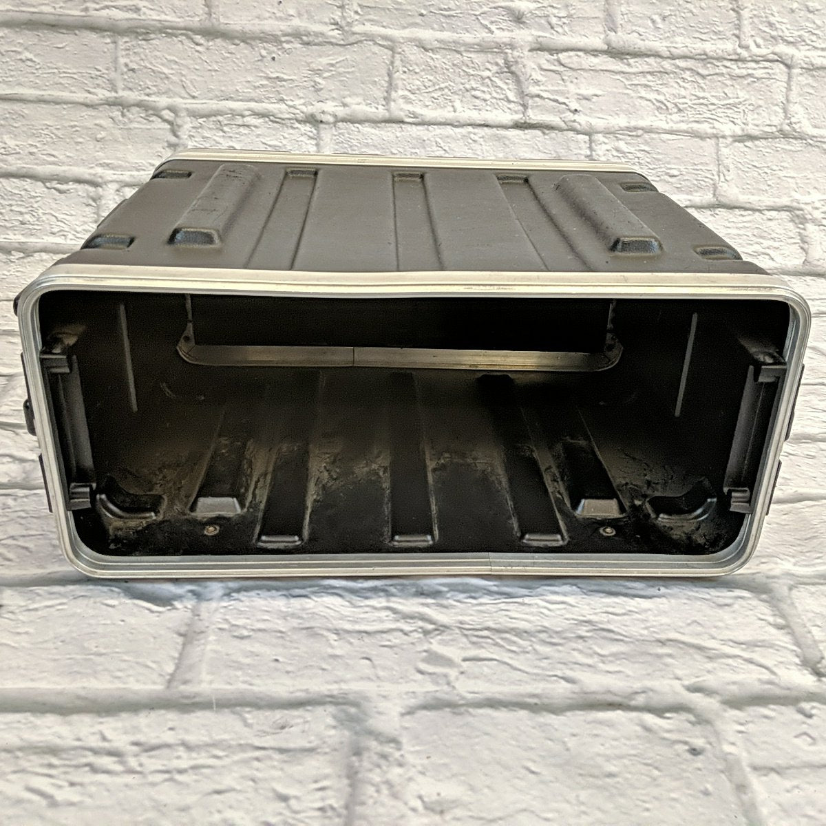 SKB 4U Roto Rack Case w/ Covers