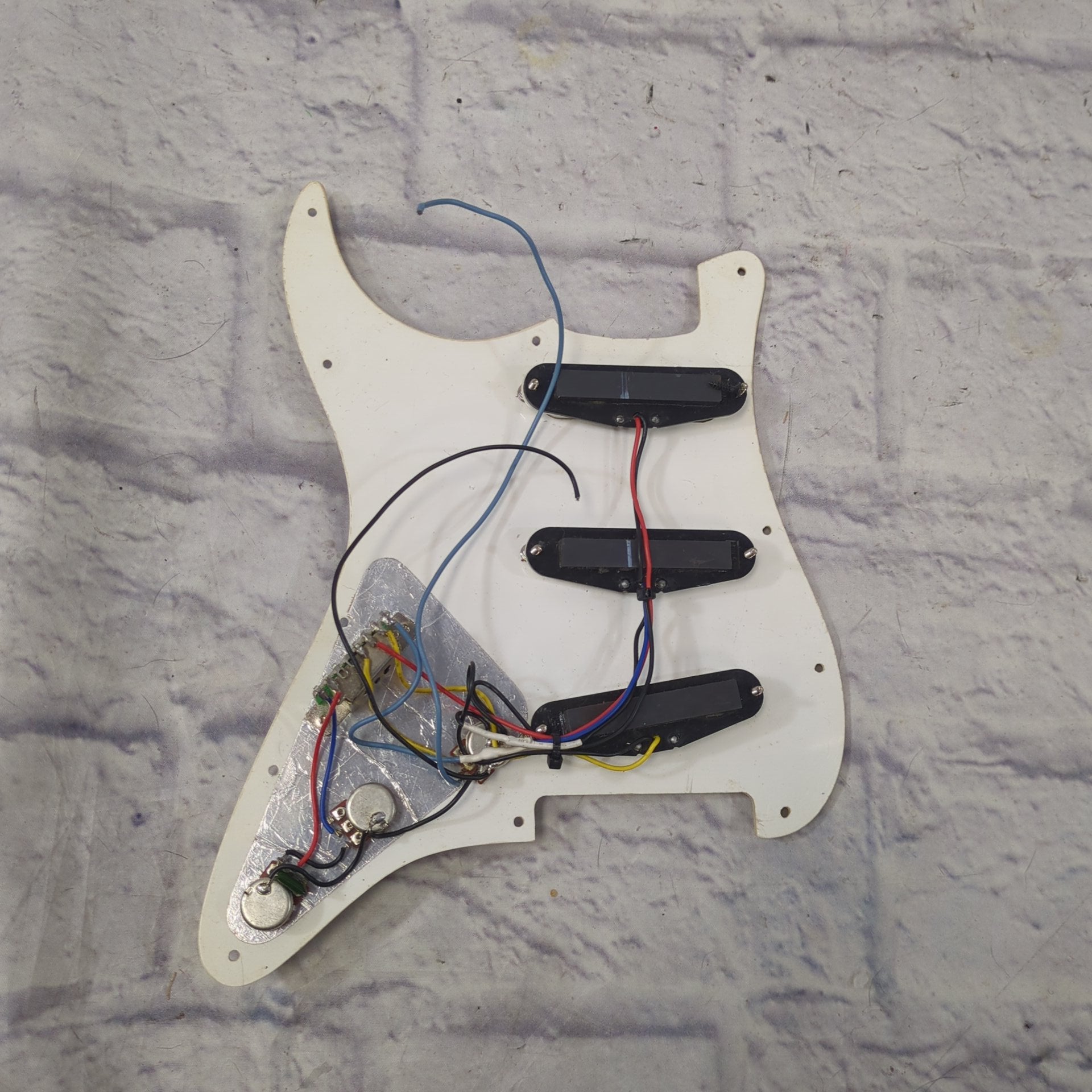 Unknown Strat Loaded Pickguard