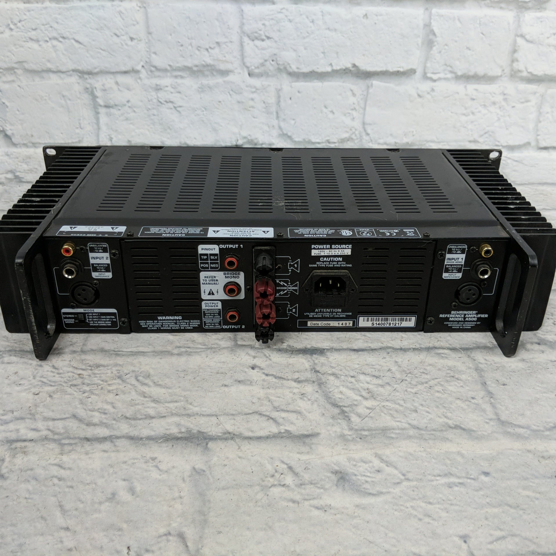 Behringer Reference Amplifier A500