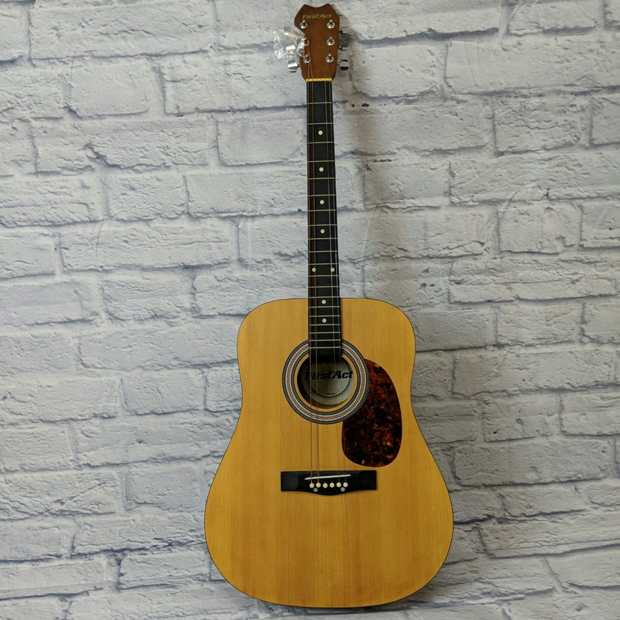 First Act m2g-410 Acoustic Guitar
