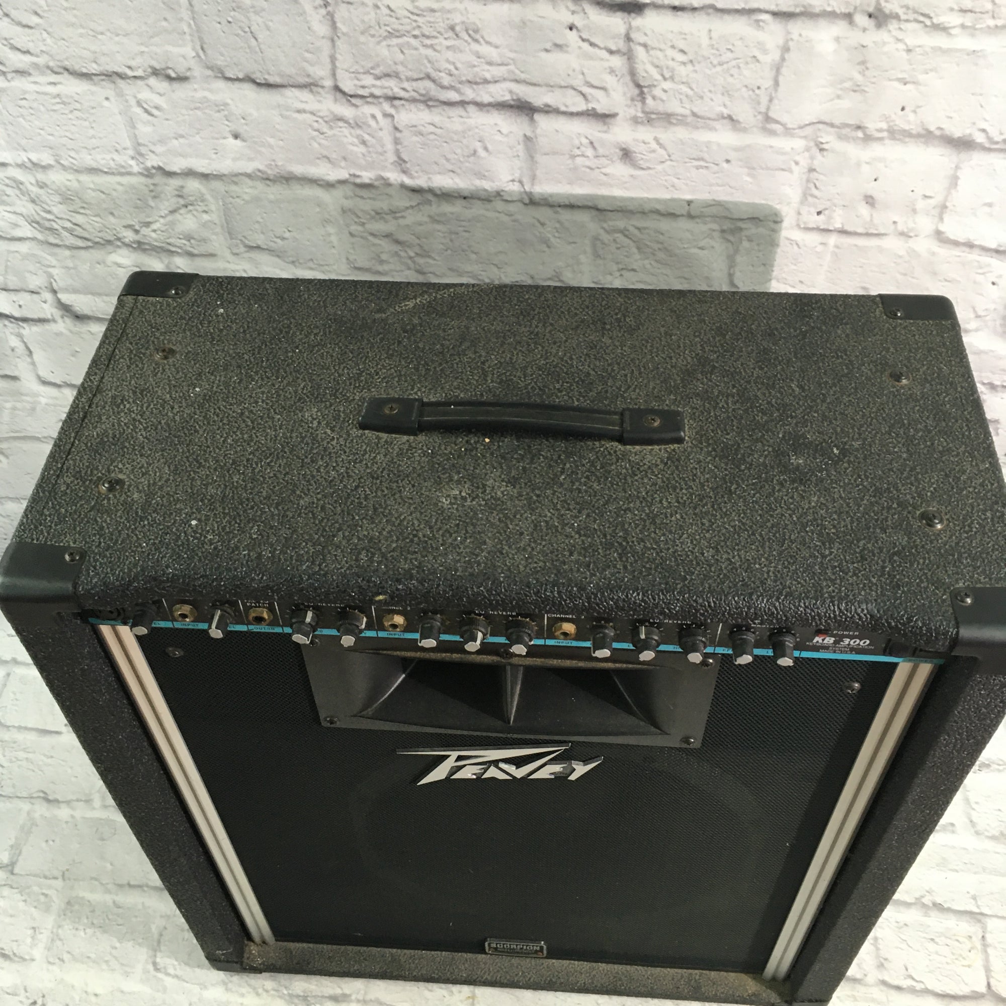 Peavey KB300 Keyboard Amplifier