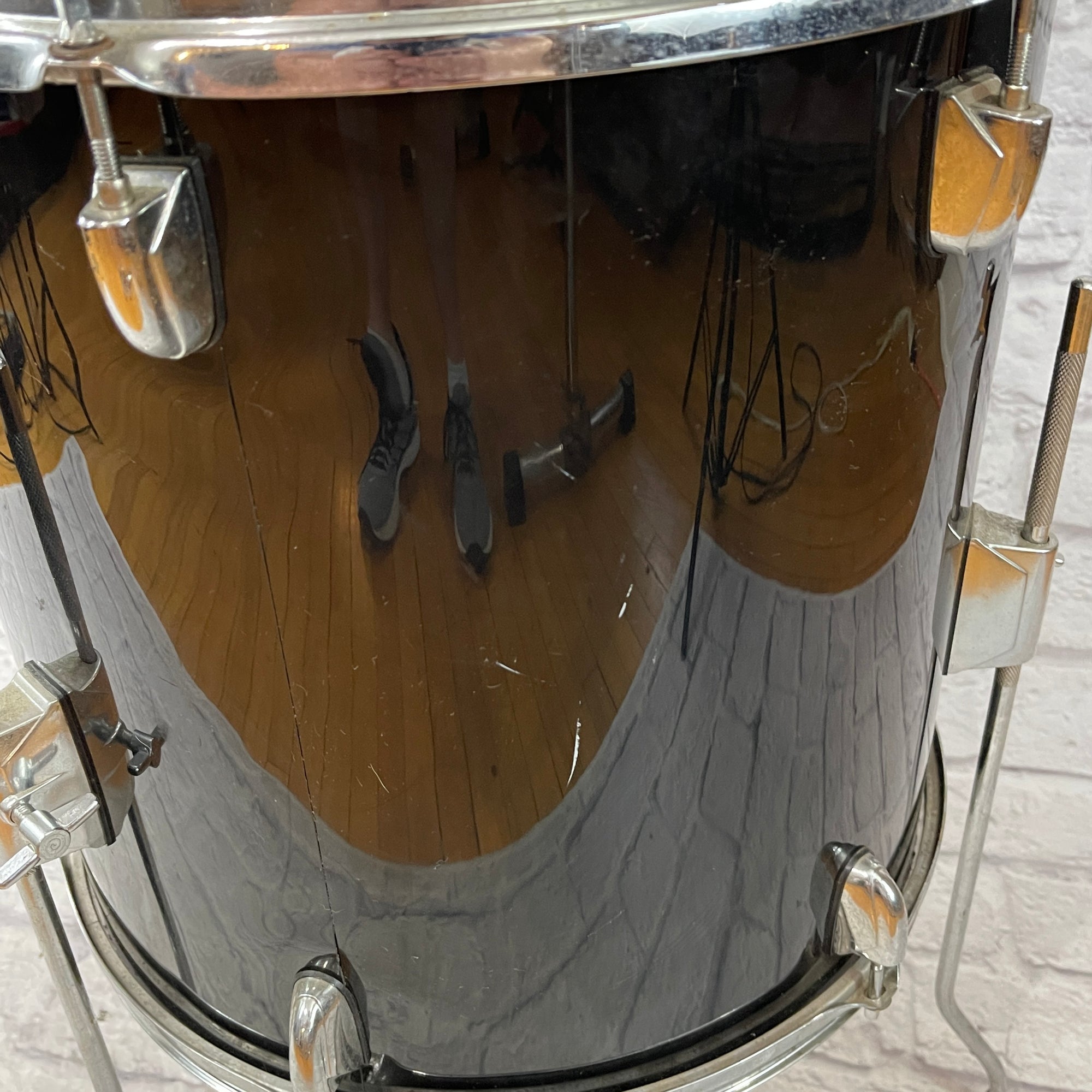 Royce 16 x 16 Black Floor Tom
