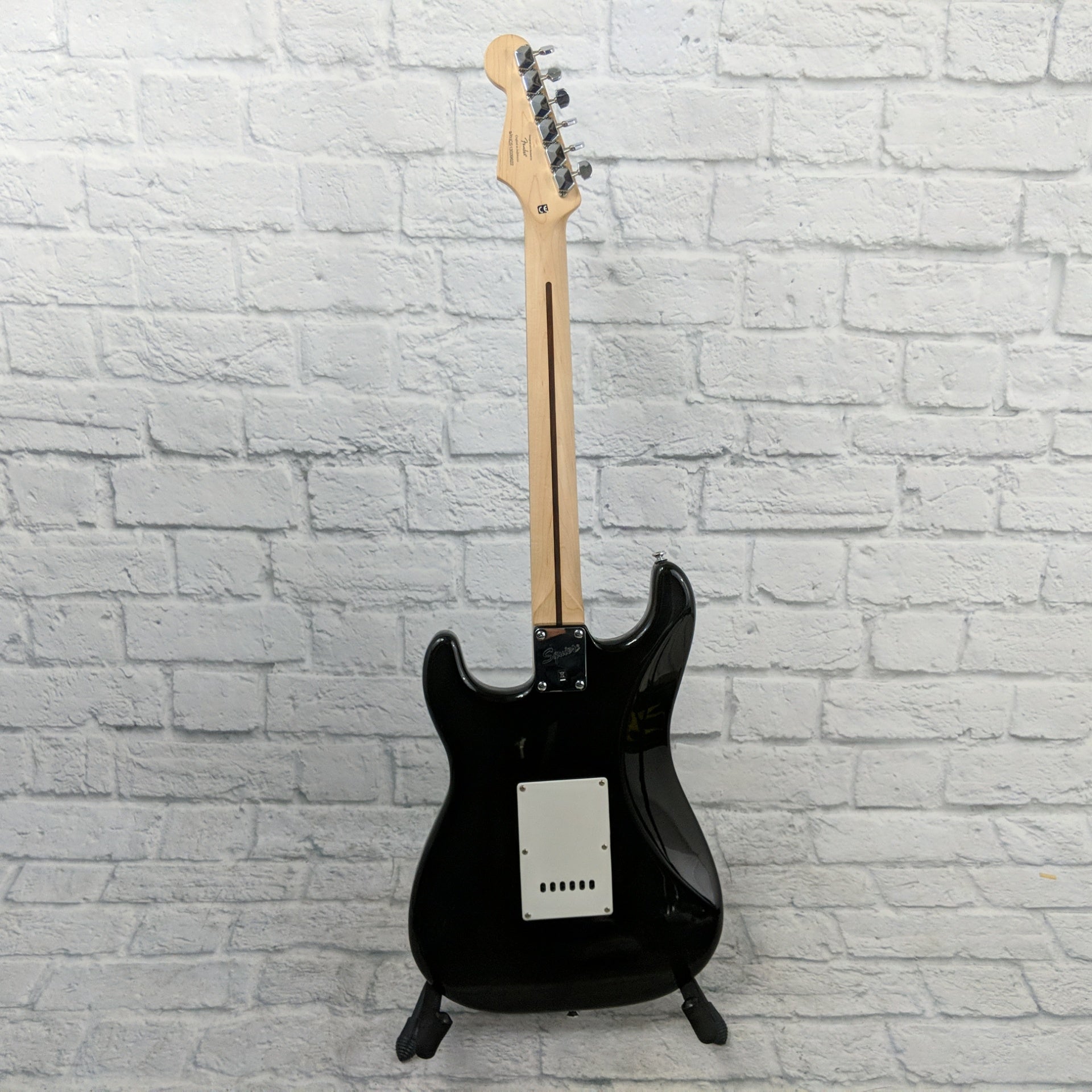 Fender Squier Bullet Stratocaster - Evolution Music