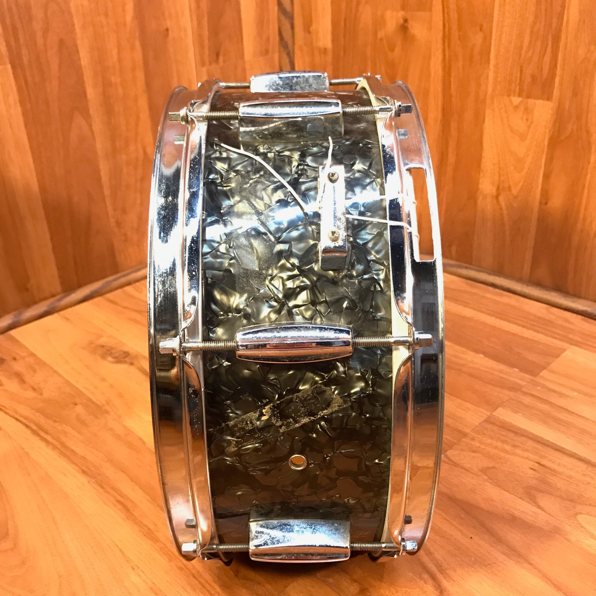 Rare 1960s Vintage Pearl 14x5.5 Maple 3Ply Snare Drum Black DIamond Finish