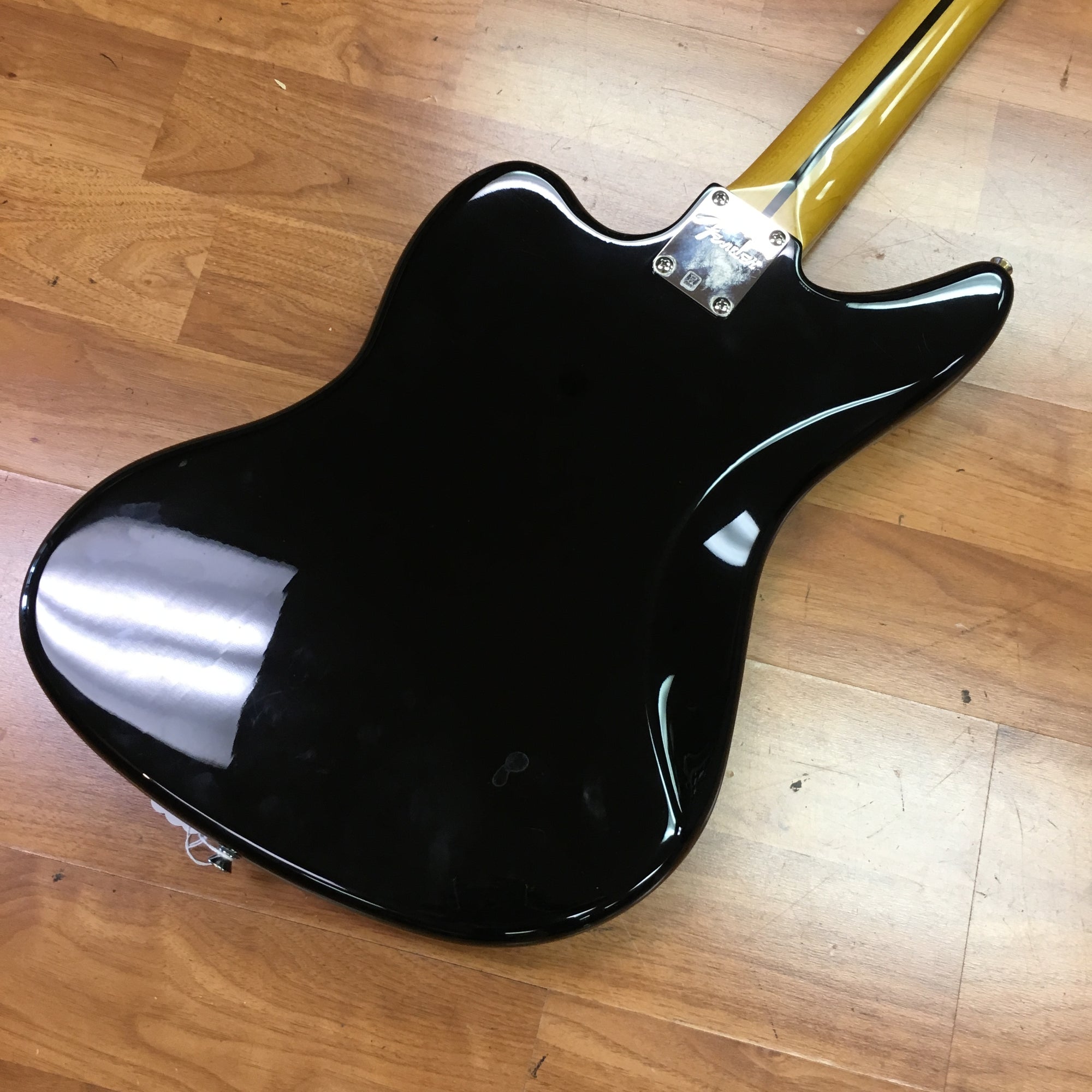 Fender Modern Player Jaguar Bass