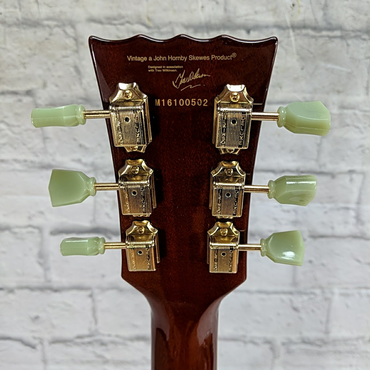 Vintage (Brand) Honey V100 LP Style Electric Guitar Electric Guitar