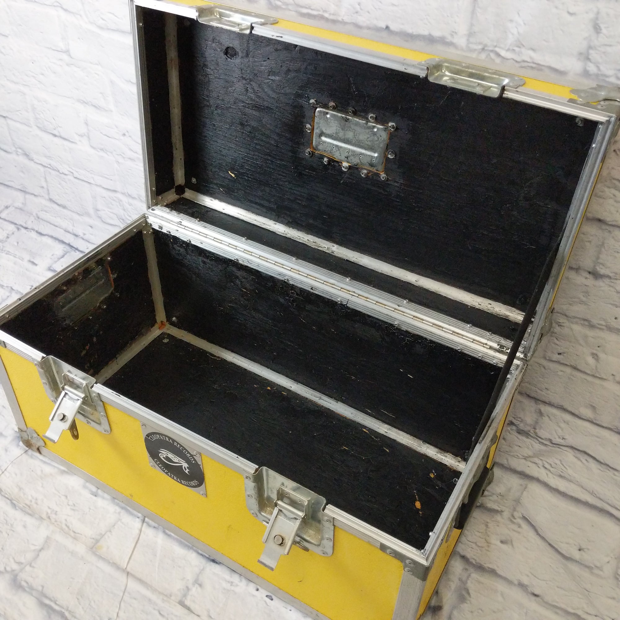 Unknown Yellow Amp / Utility Case - 29 x 15 x 15