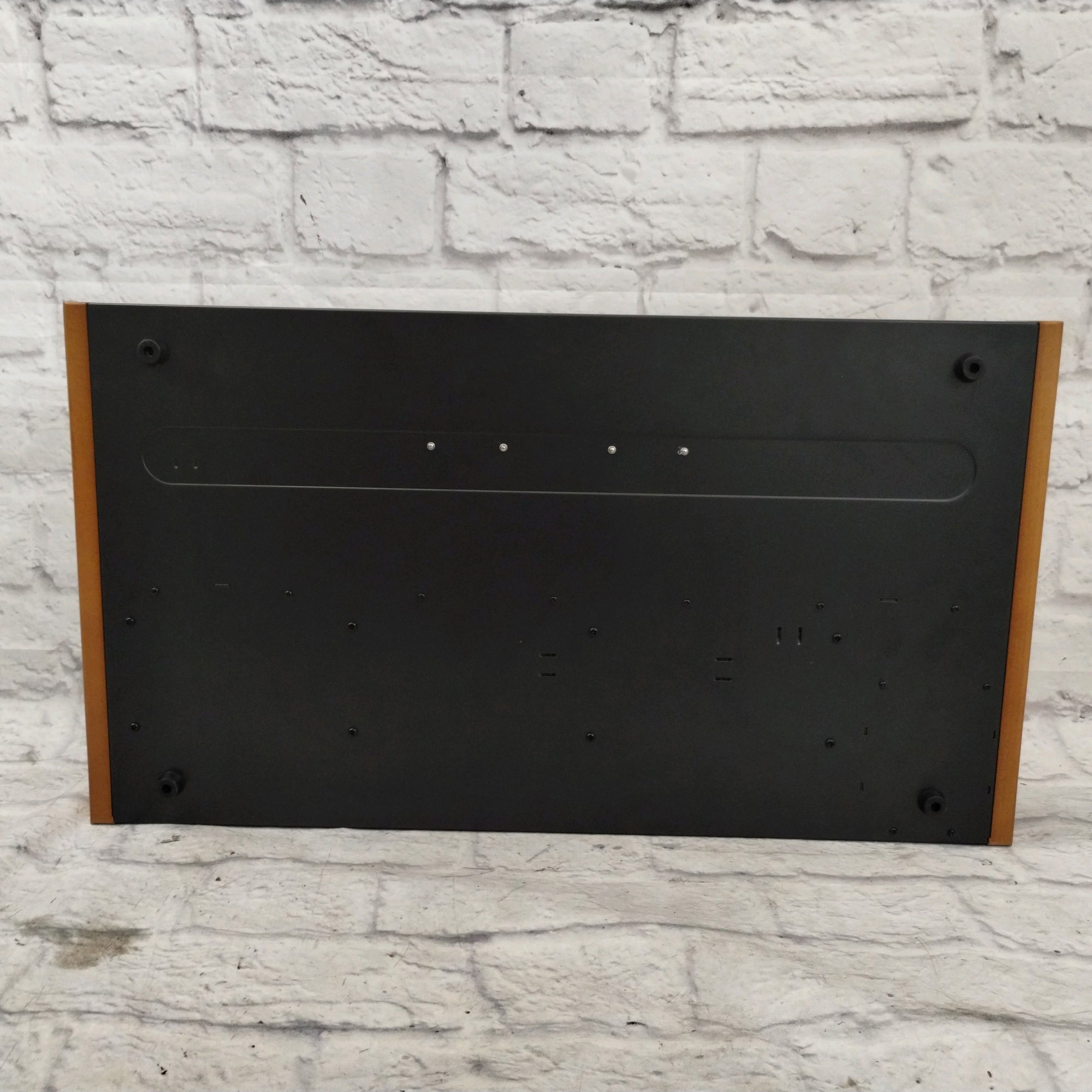 Behringer Poly D 4-Voice Polyphonic Synthesizer