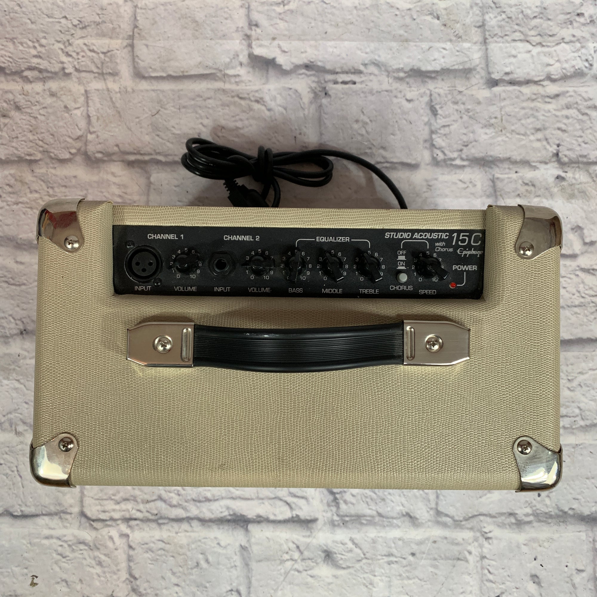 Epiphone Studio Acoustic 15 C Amp