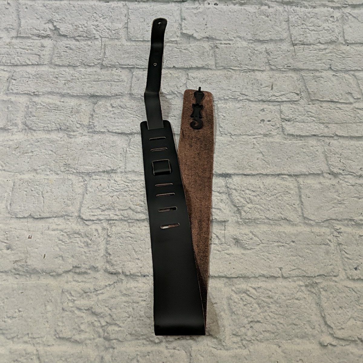 Levy's M1-BLK Genuine Leather 2.5" Guitar Strap