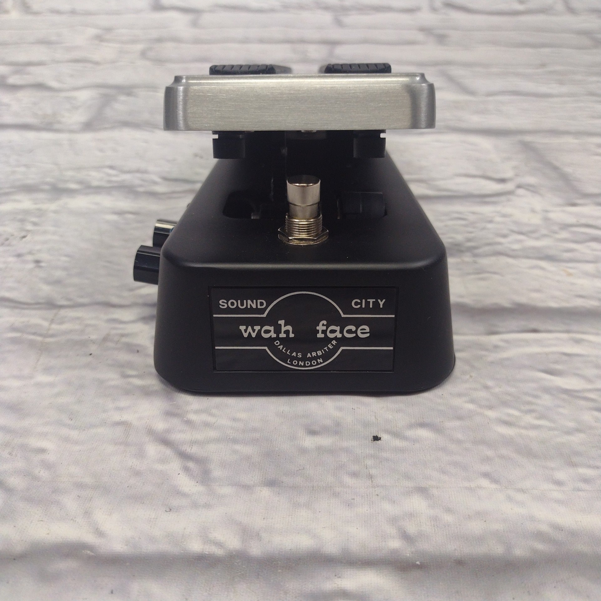 Dunlop Crybaby Custom Badass Wah