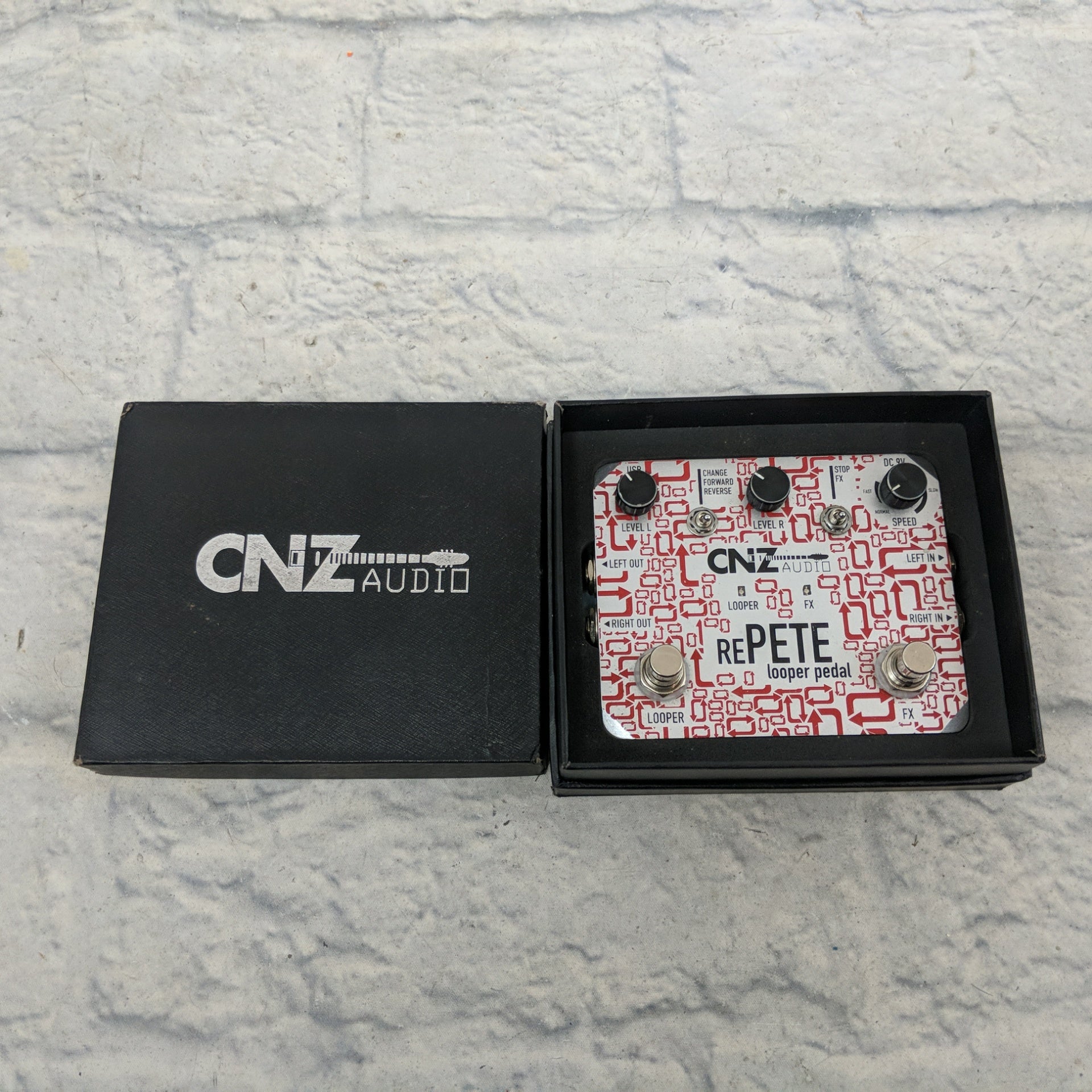 CNZ Audio Re-Pete Stereo Looper Guitar Effects Pedal, Advanced Effects, True Bypass Pedal