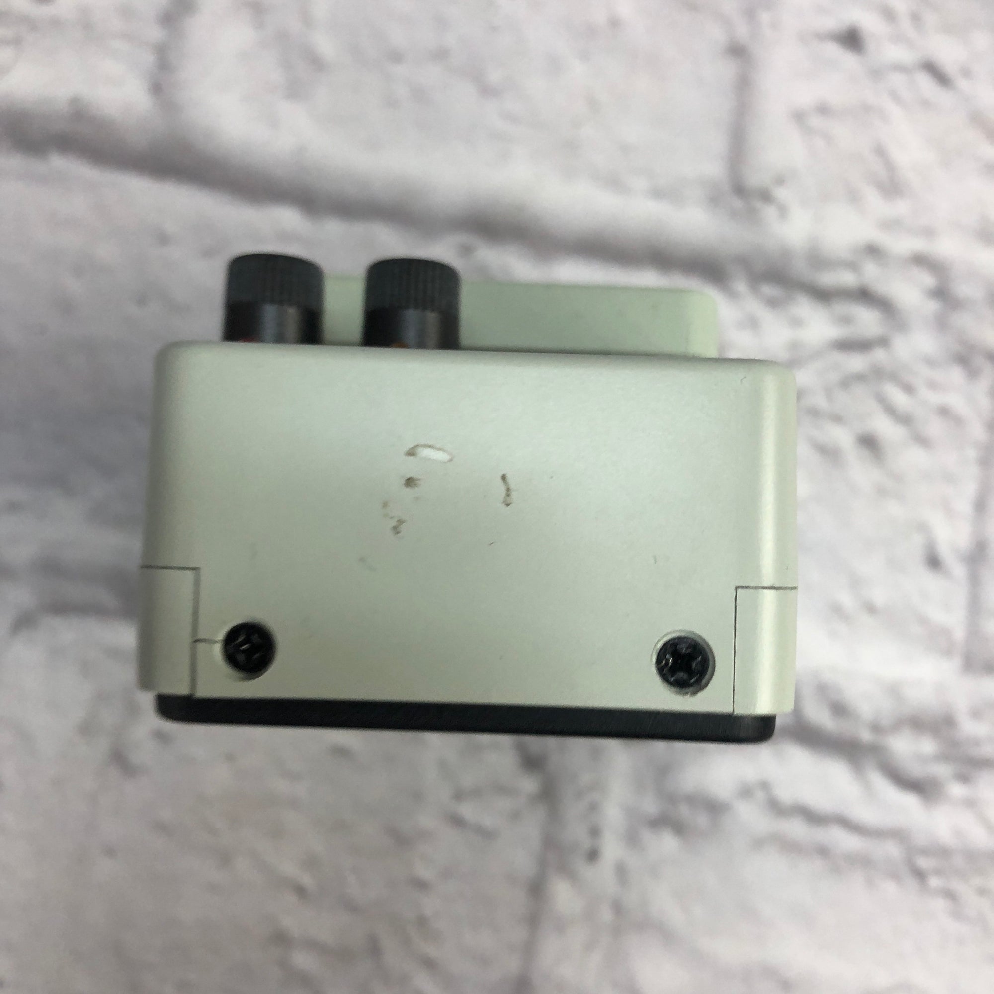 Behringer NR300 Noise Reducer Pedal