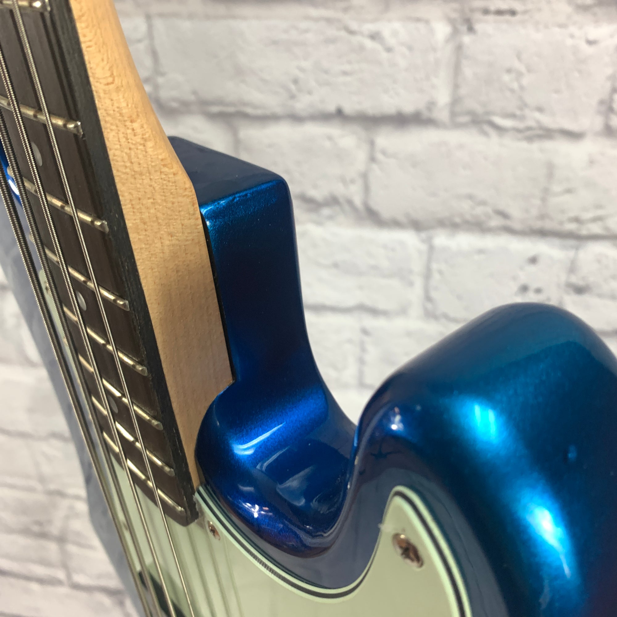 Vintage V4BBL Bass Blue Sparkle