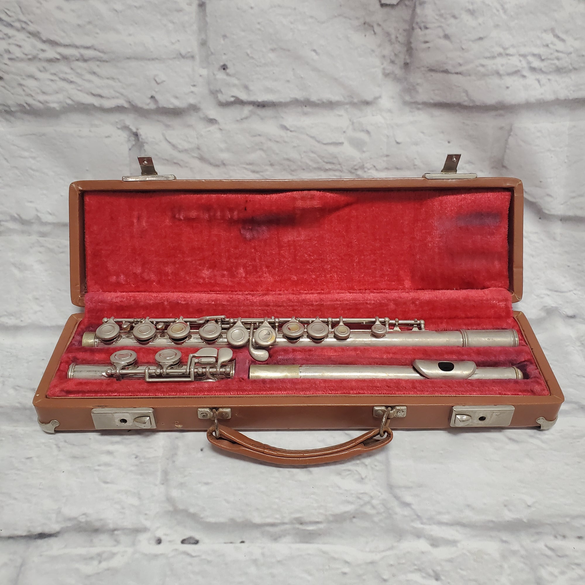 Vintage 1971 Artley 18-0 Flute