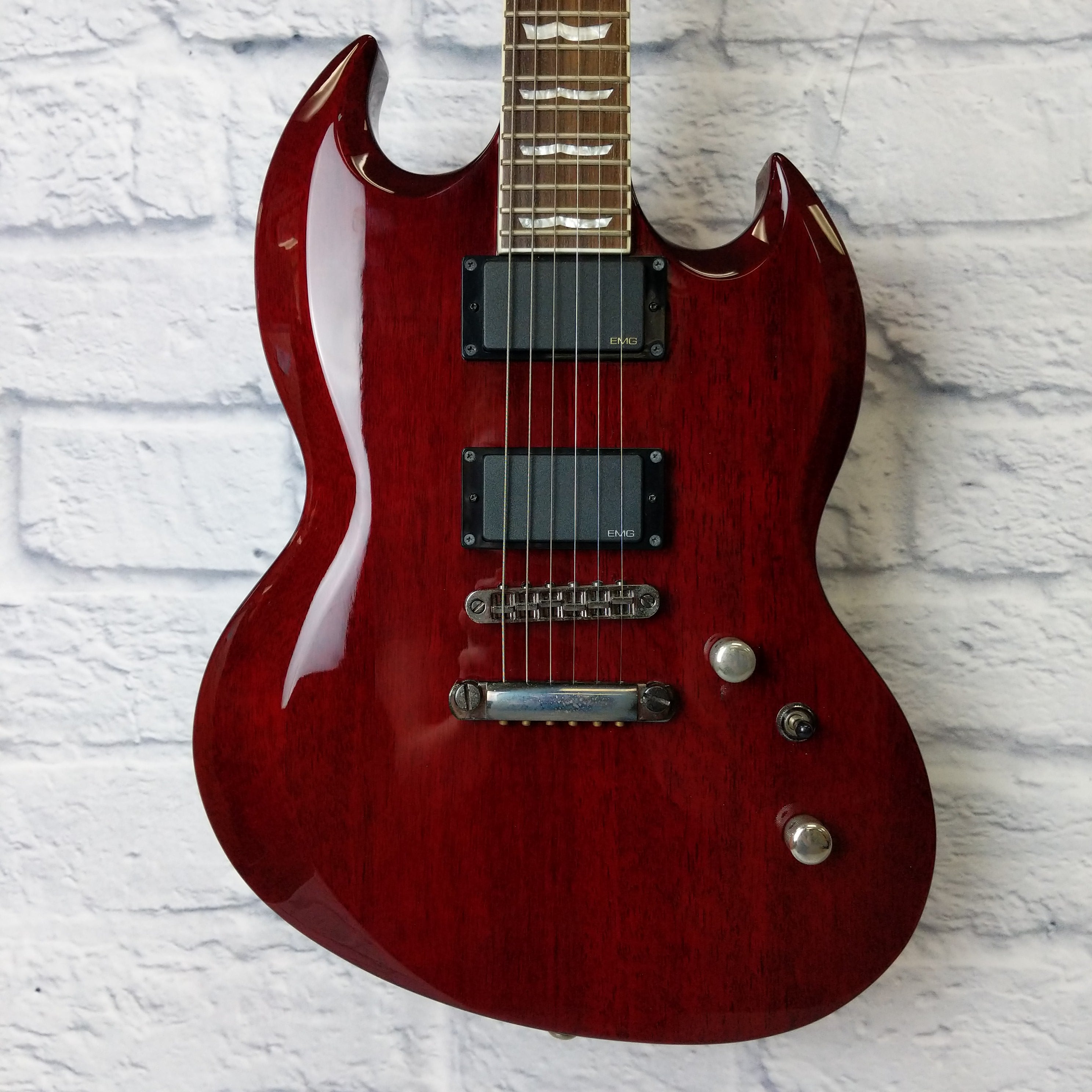 ESP LTD Viper 400 Sg Style Electric Guitar with EMG Active Pickups Evolution Music