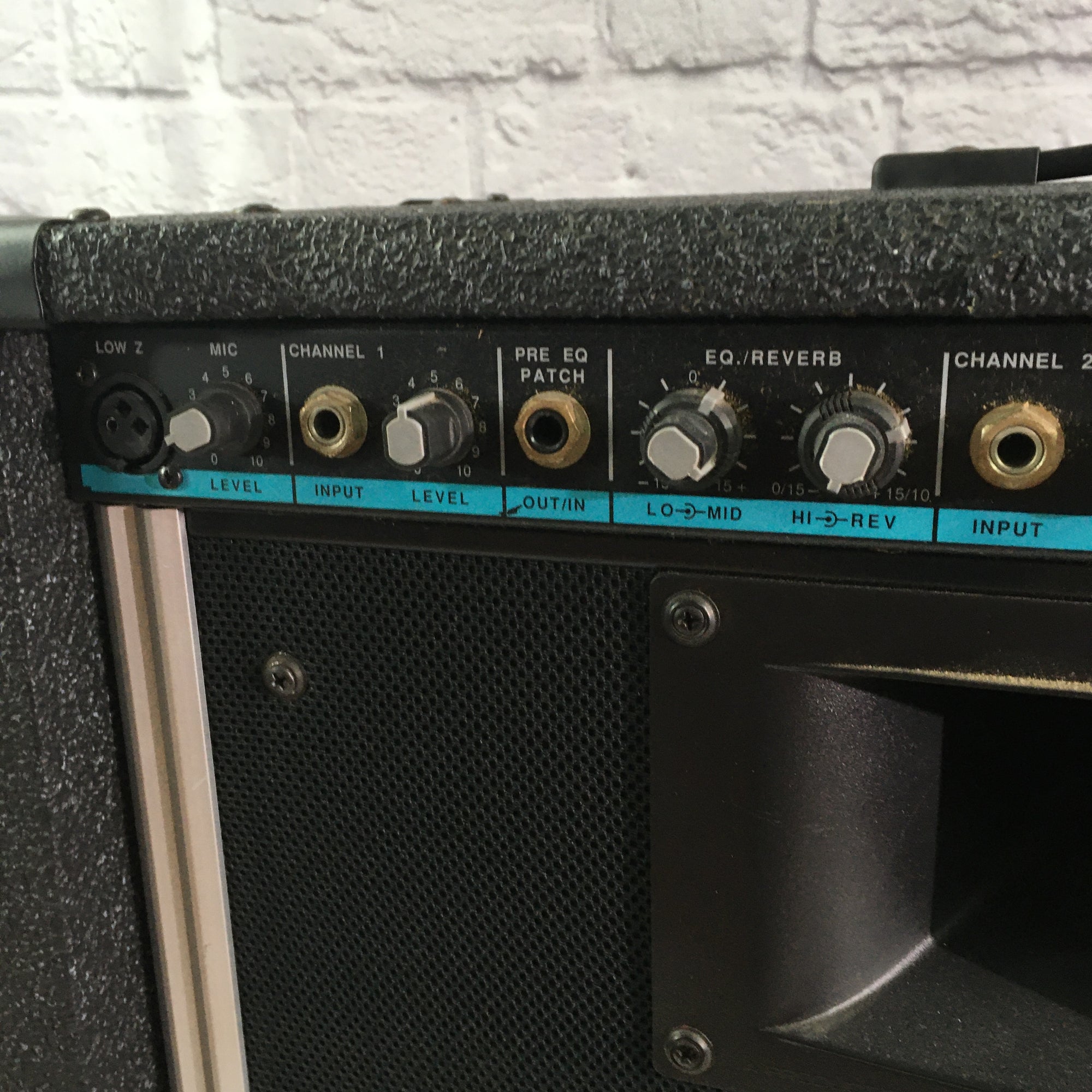 Peavey KB300 Keyboard Amplifier