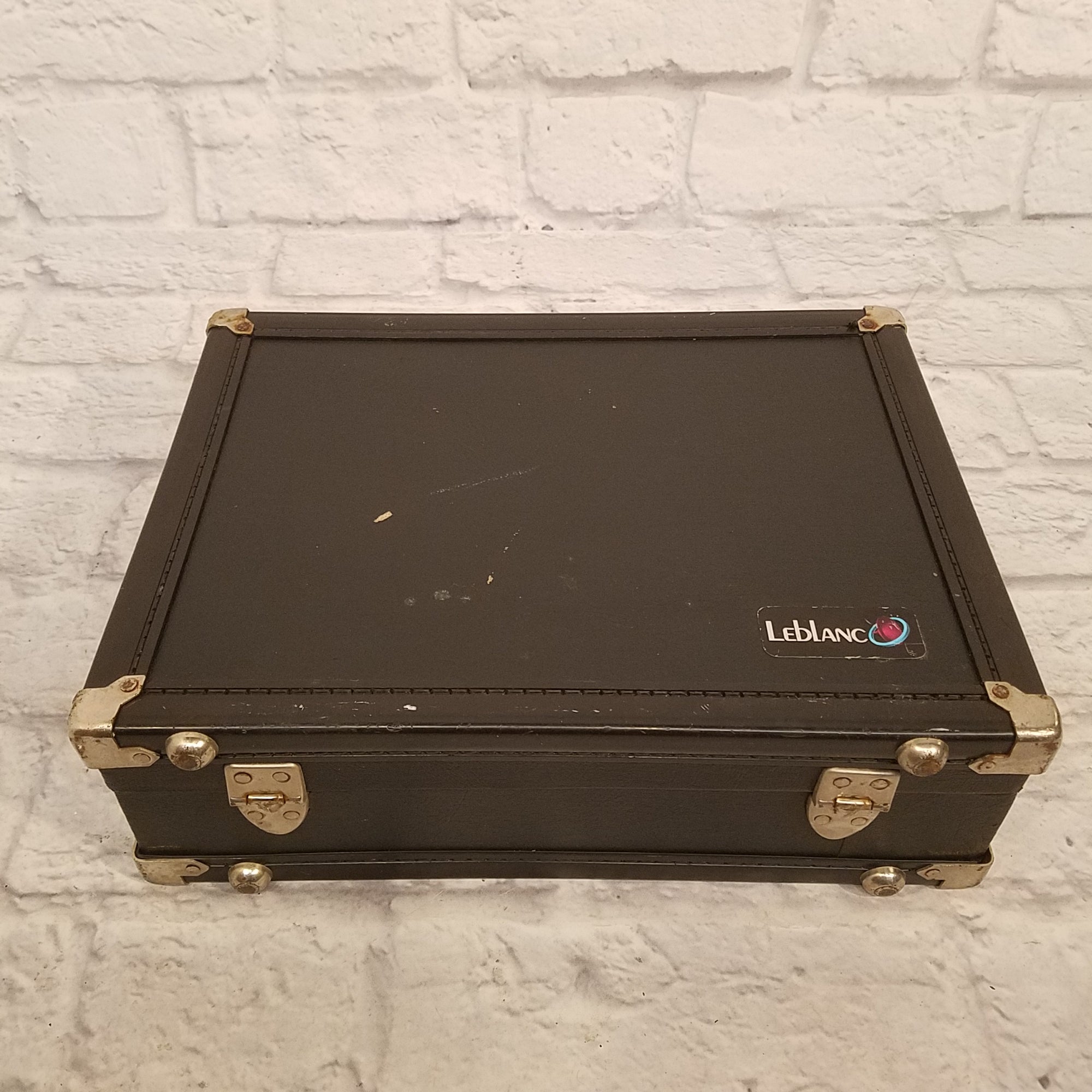 ** Leblanc Vito V40 Clarinet w Case