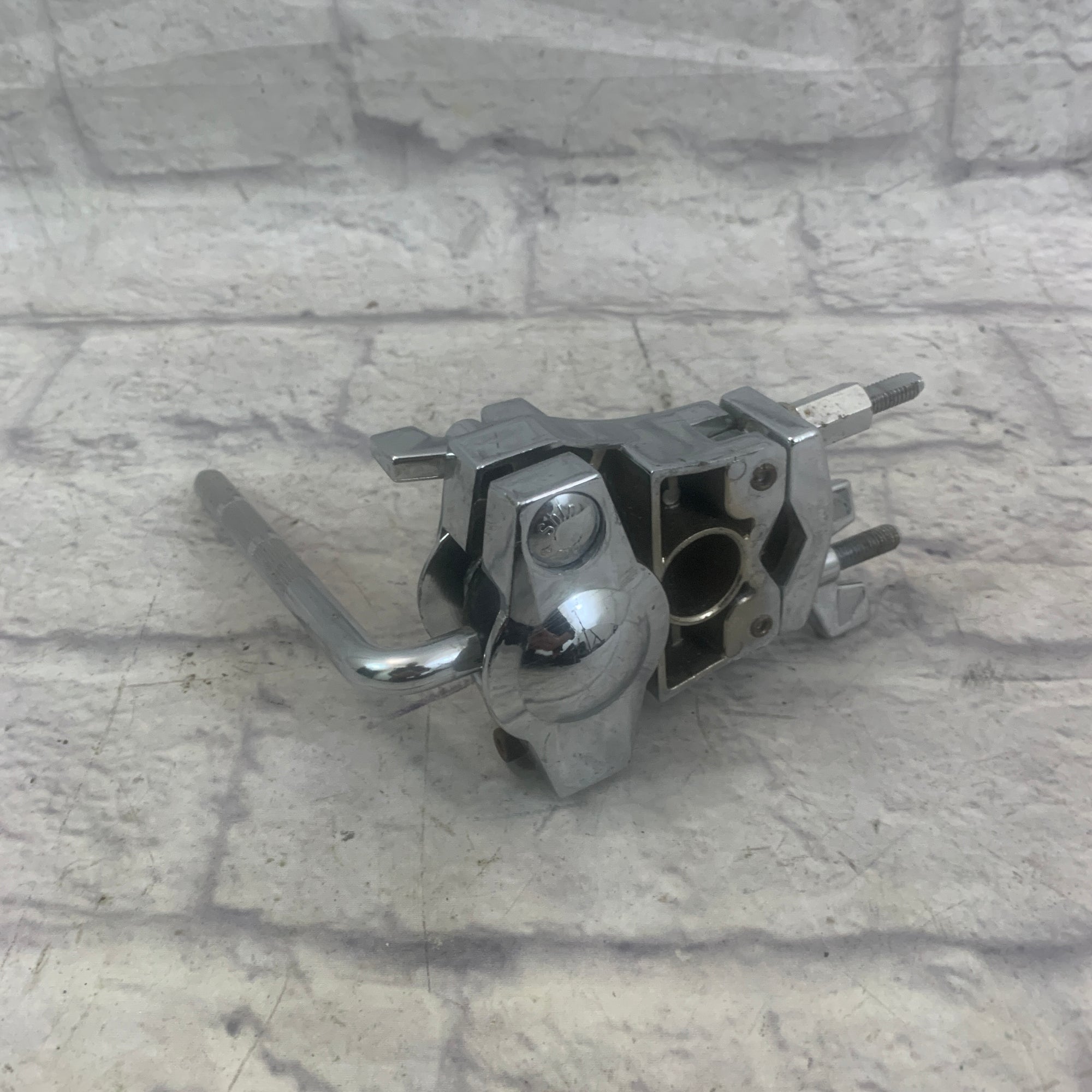 Unknown Drum Clamp Accessory