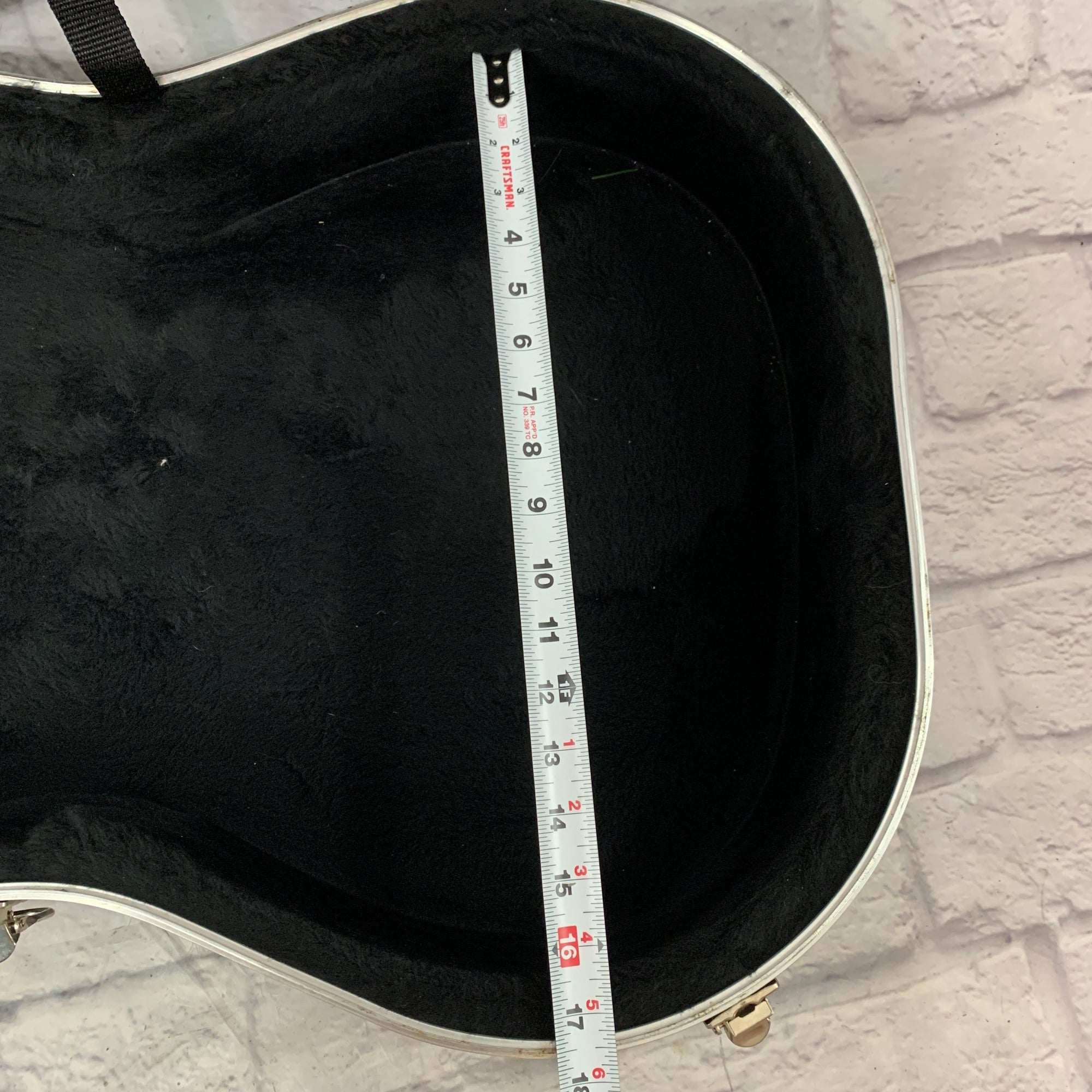 SKB Dreadnought Acoustic Hard Case