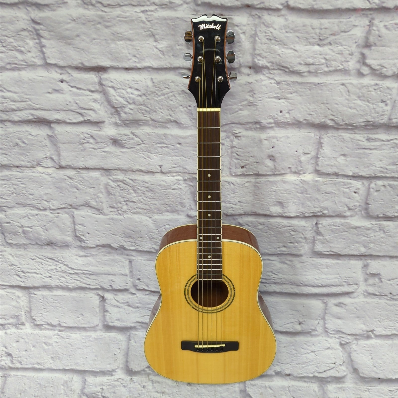 Mitchell MDJ-10 Mini Acoustic W/soft case