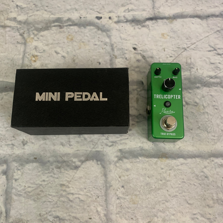 Rowin Trelicopter Tremolo Pedal w/ box