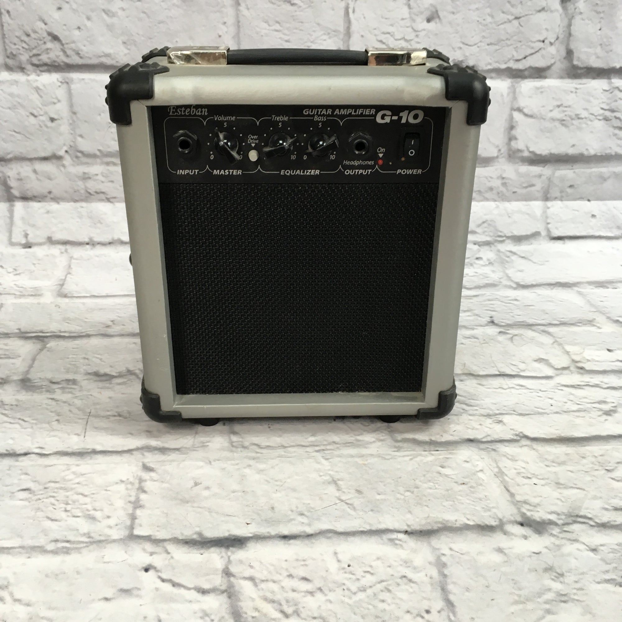 Esteban G-10 Guitar Practice Amplifier