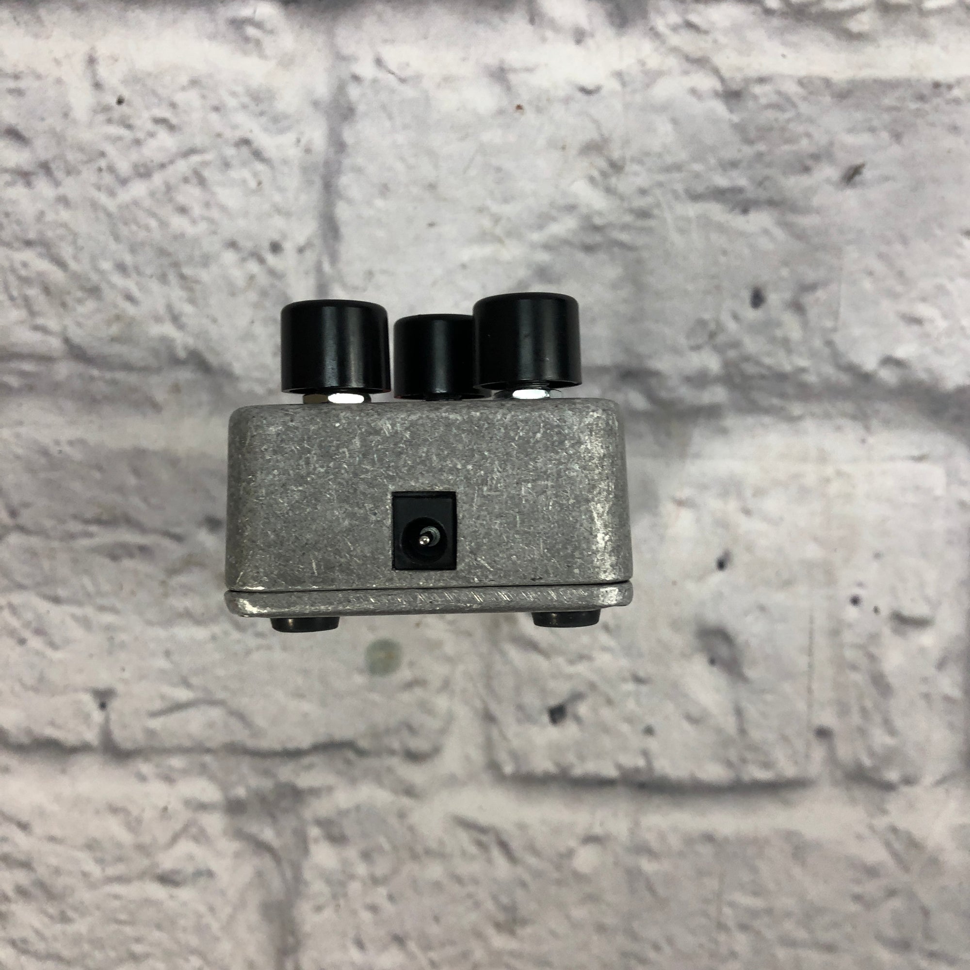 ** Electro-Harmonix Glove Overdrive Pedal