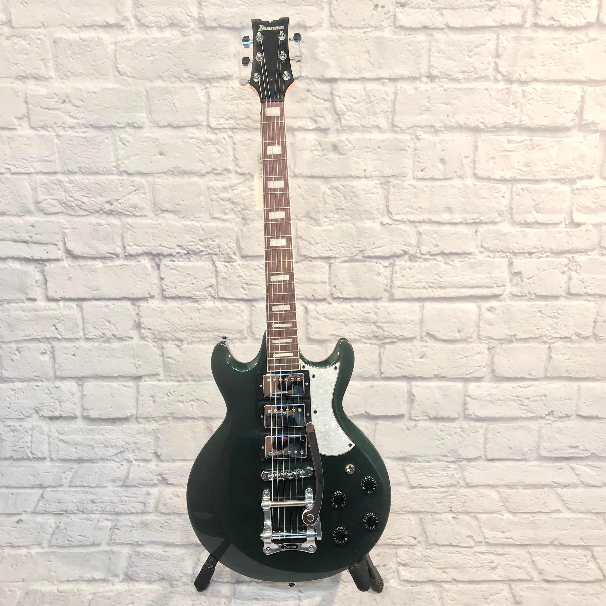 ** Ibanez AX230T AX Standard Electric Guitar in Metallic Forest with Bigsby