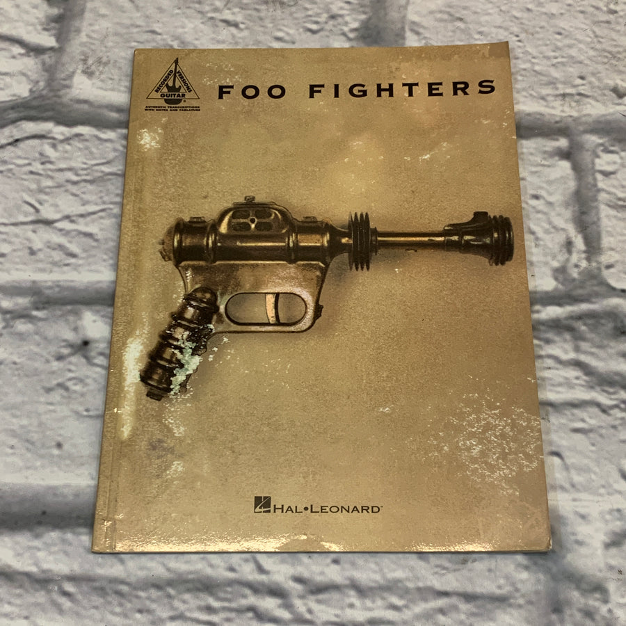 Hal Leonard Foo Fighters Guitar Book
