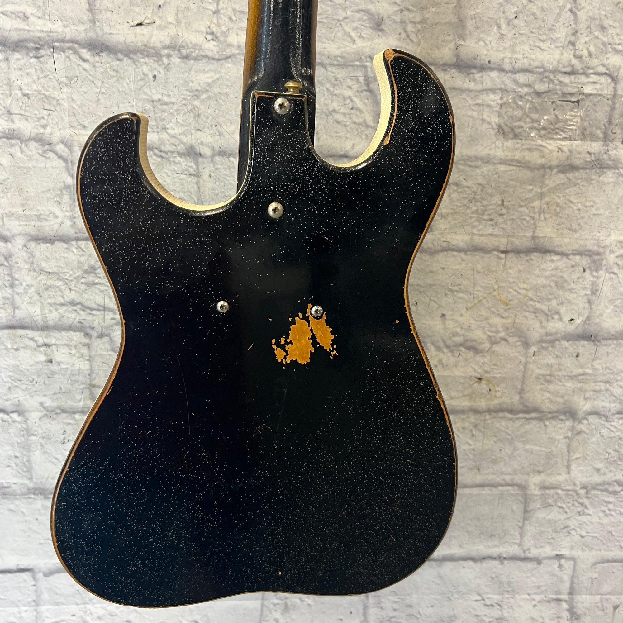 Silvertone Vintage 1448 Solid Body Electric Guitar