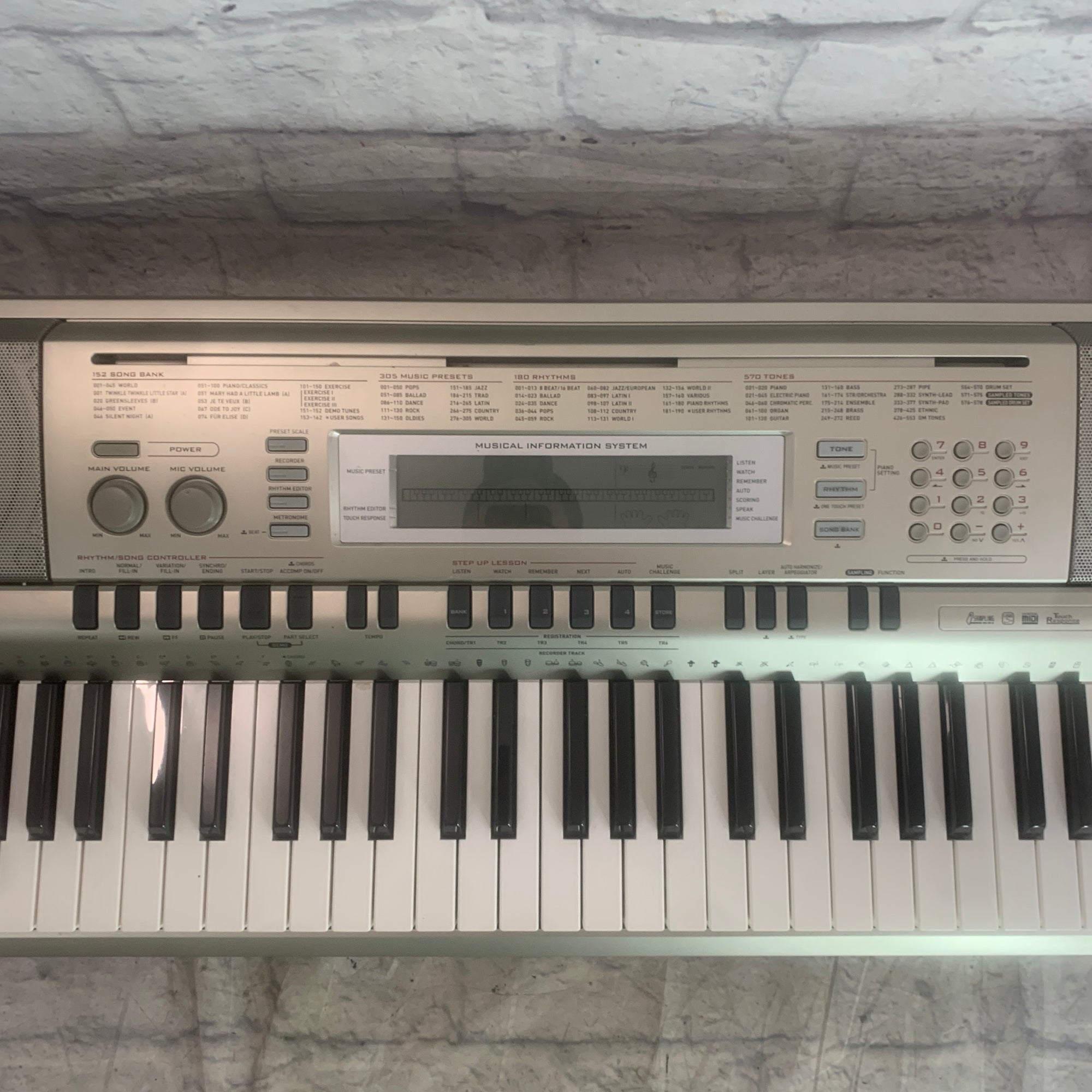 Casio WK-200 (76 Key) Digital Piano - Evolution Music