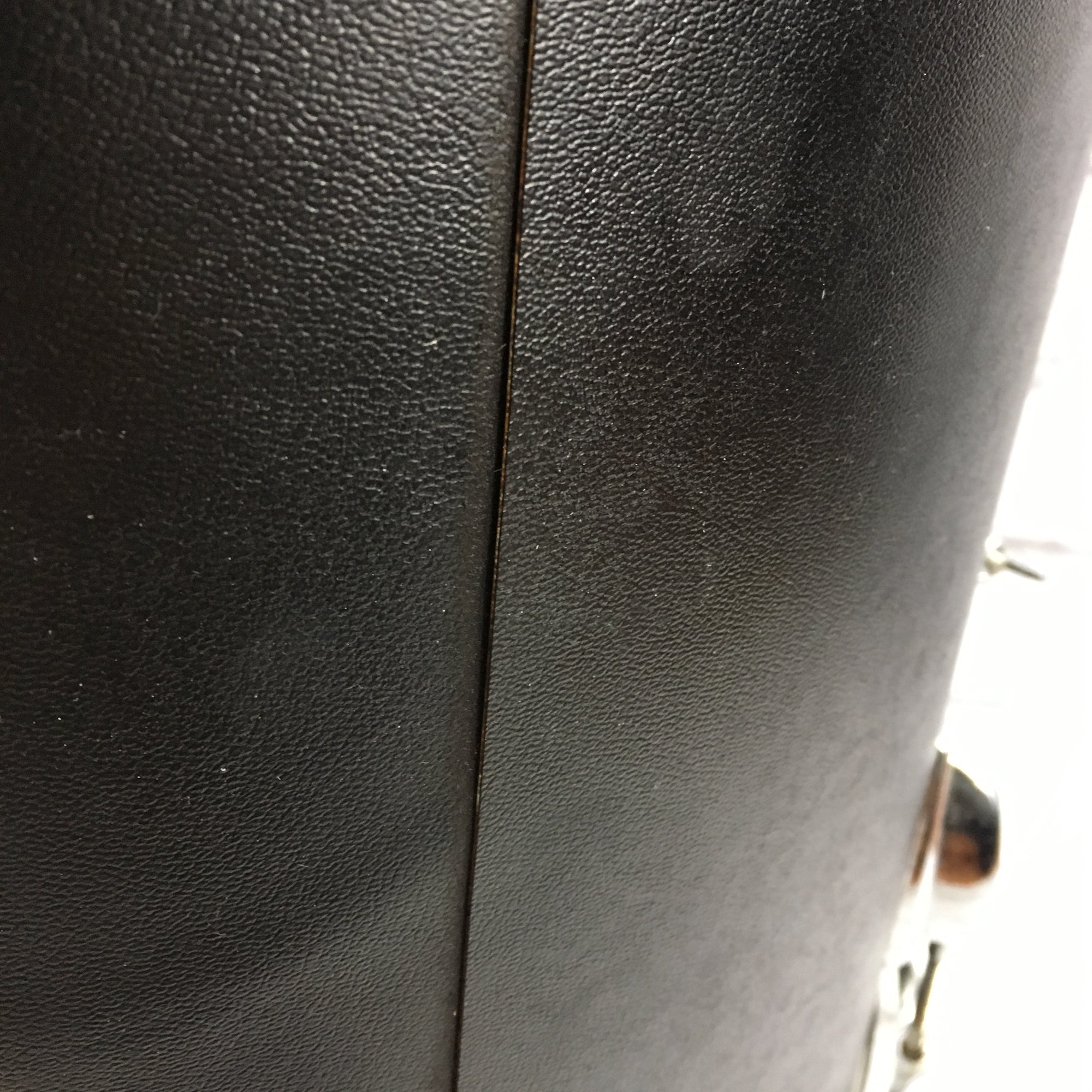 Ludwig 18x16 Black Panther Floor Tom