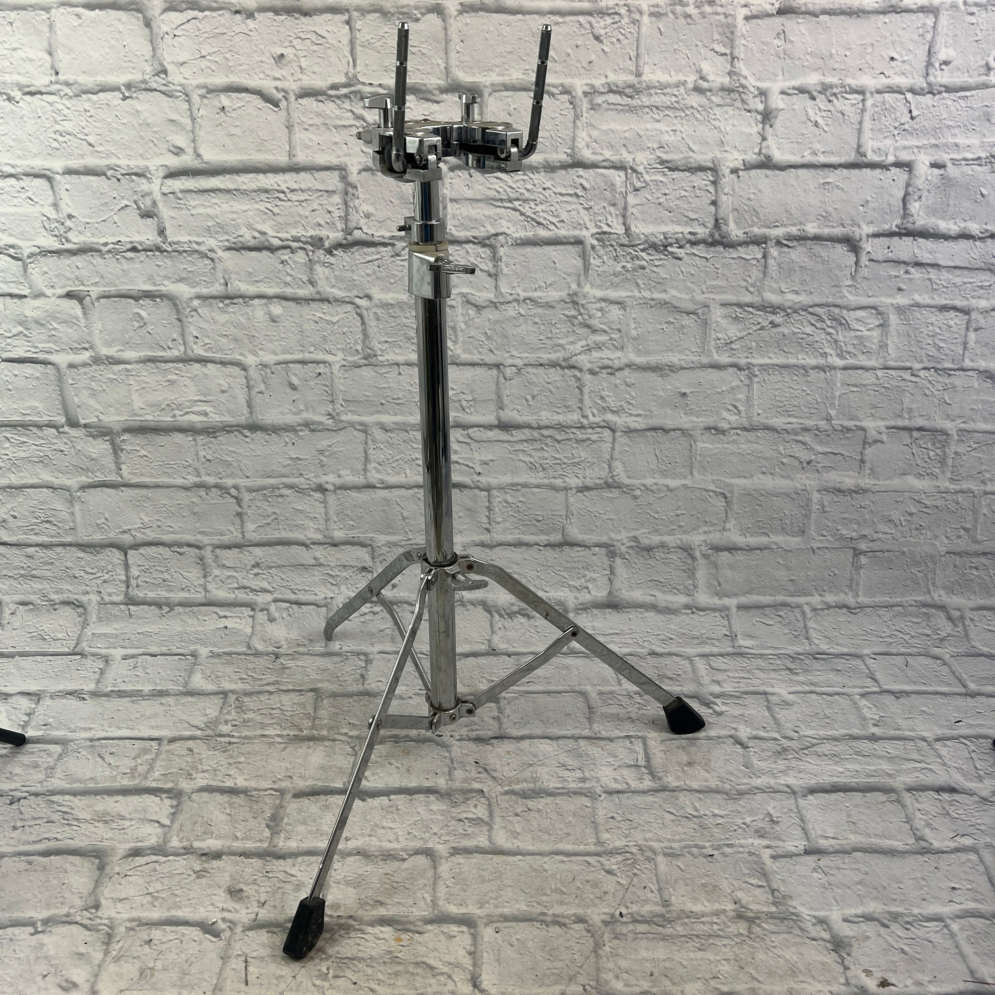 Ludwig B/W Single-Braced Dual Tom Stand