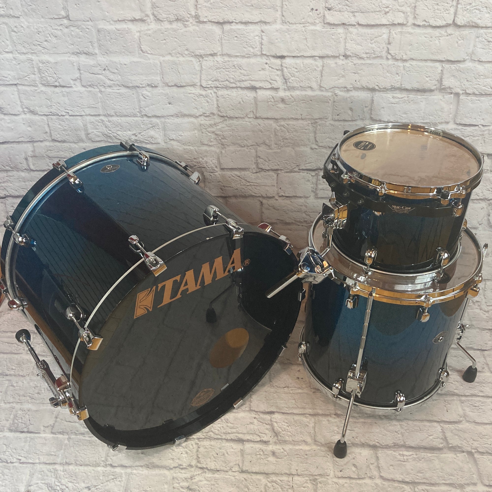 Tama Starclassic Blue Sparkle Birch 3 piece Drum Kit