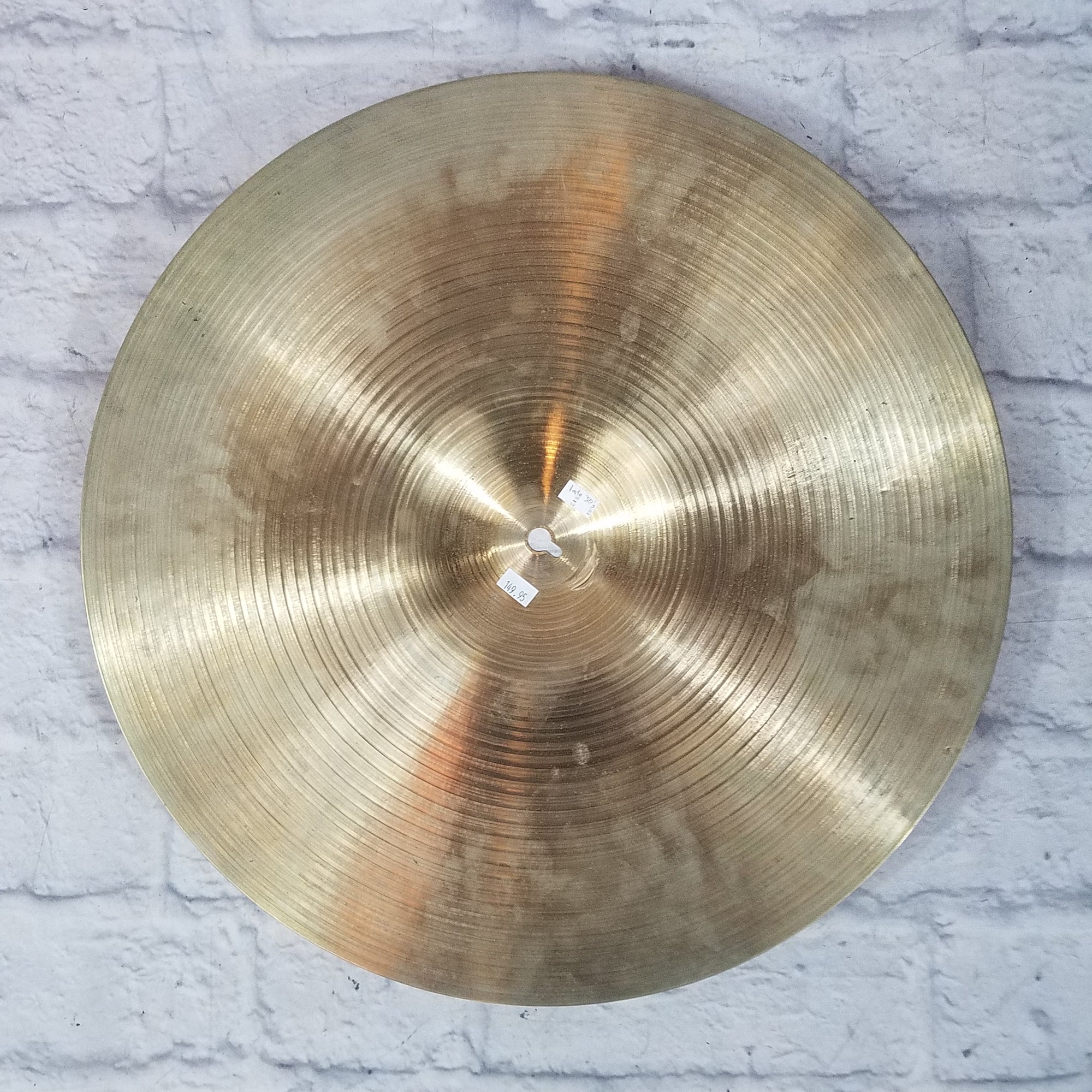 Vintage Zildjian  Medium Thin 18 Crash Cymbal Keyholing