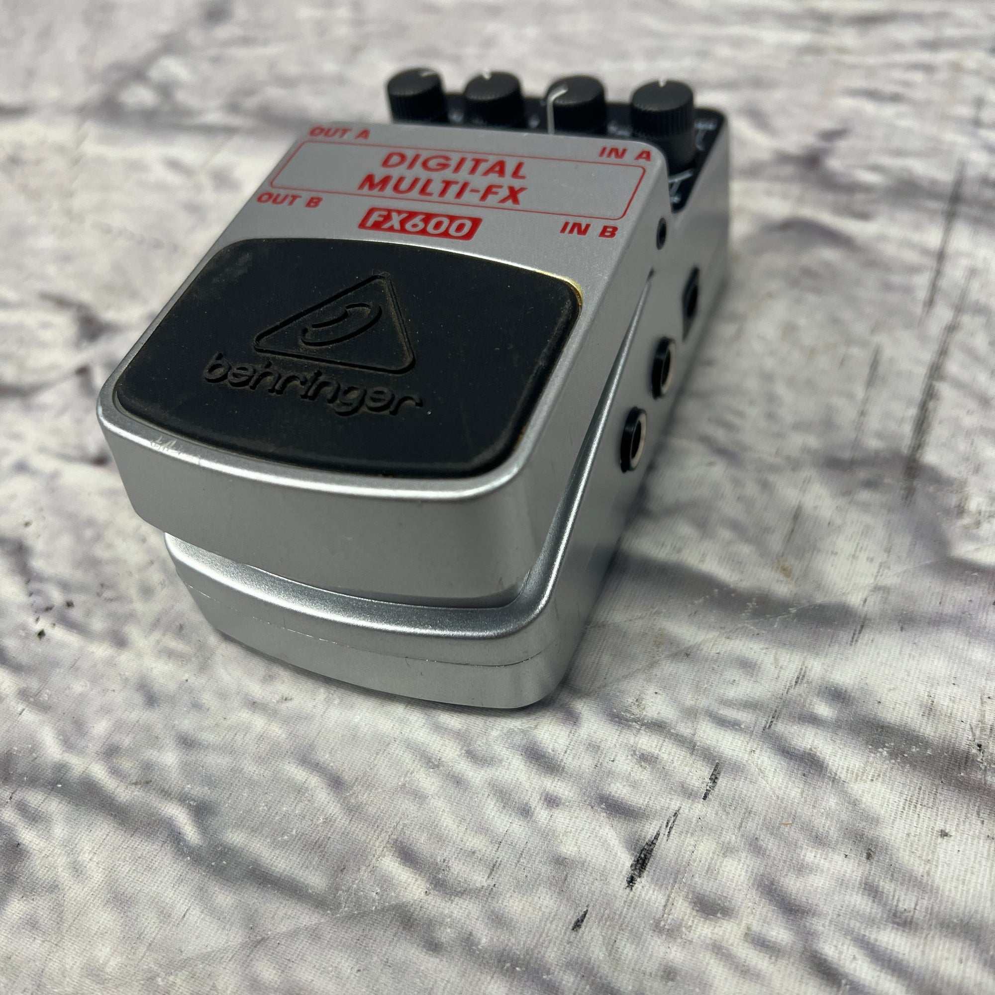 Behringer FX600 Effects Pedals