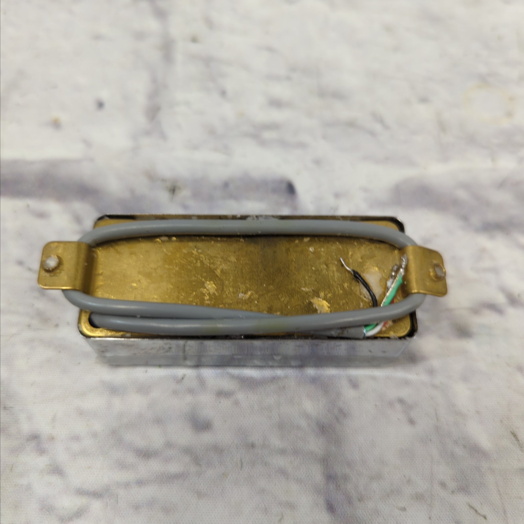 Unknown Bass Pickup