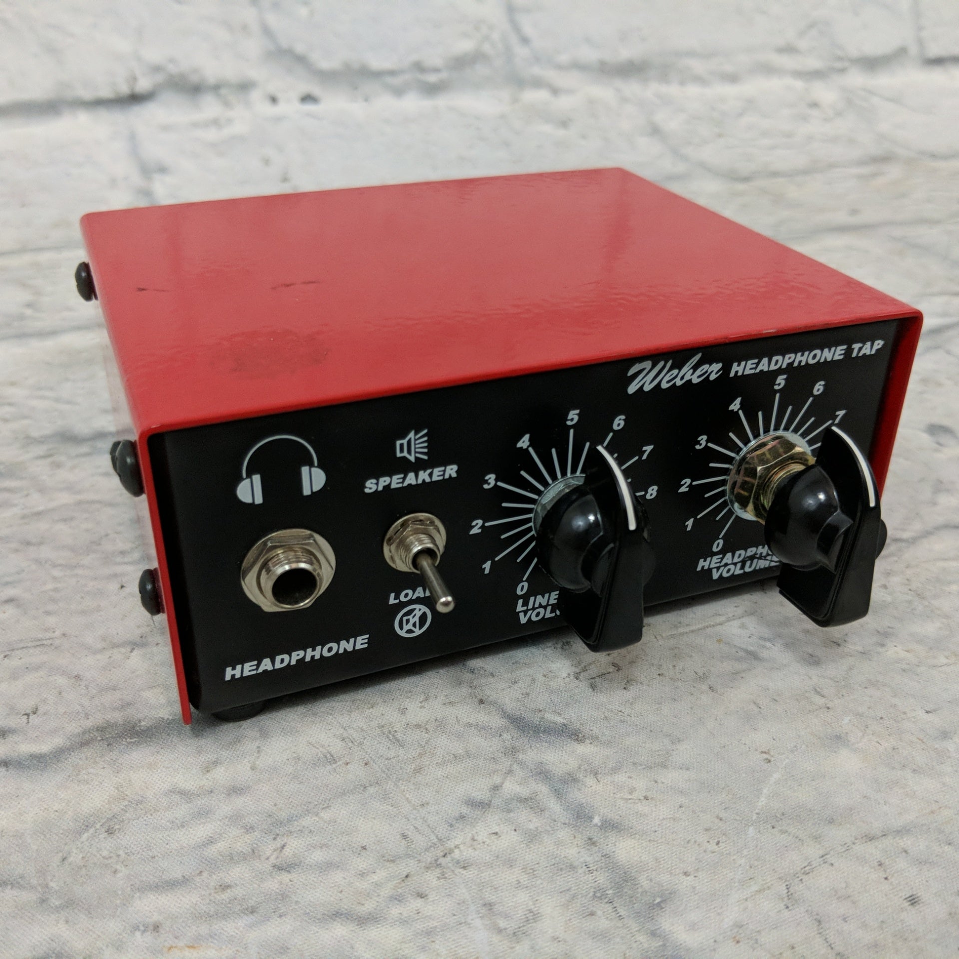 Weber Headphone Tap