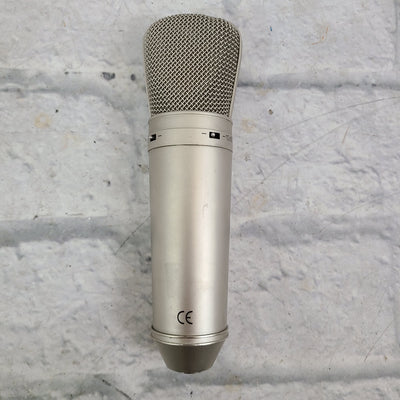 Behringer B2 Studio Multipattern Condenser Microphone