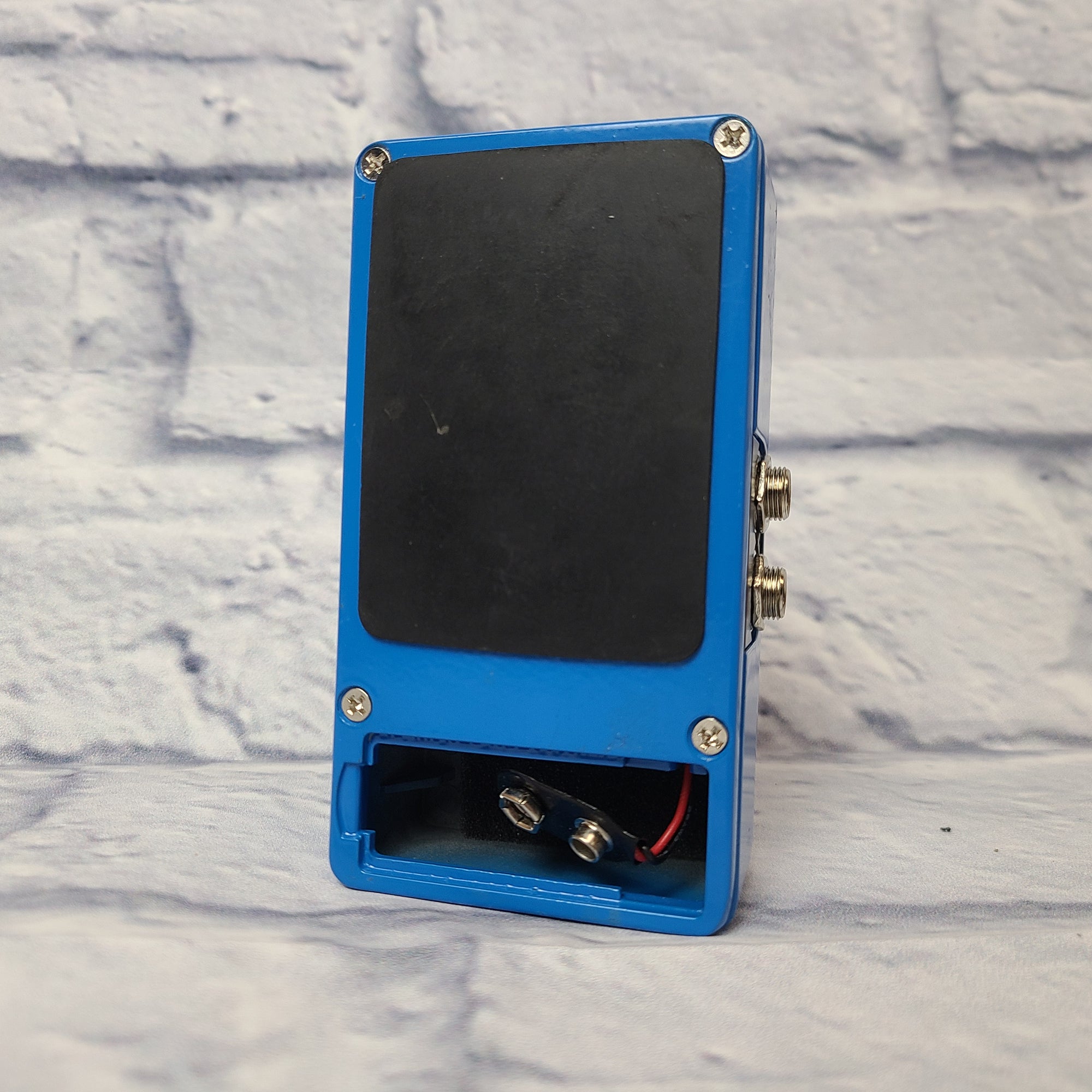 Deltalab DD1 Digital Delay Pedal for Electric Guitar