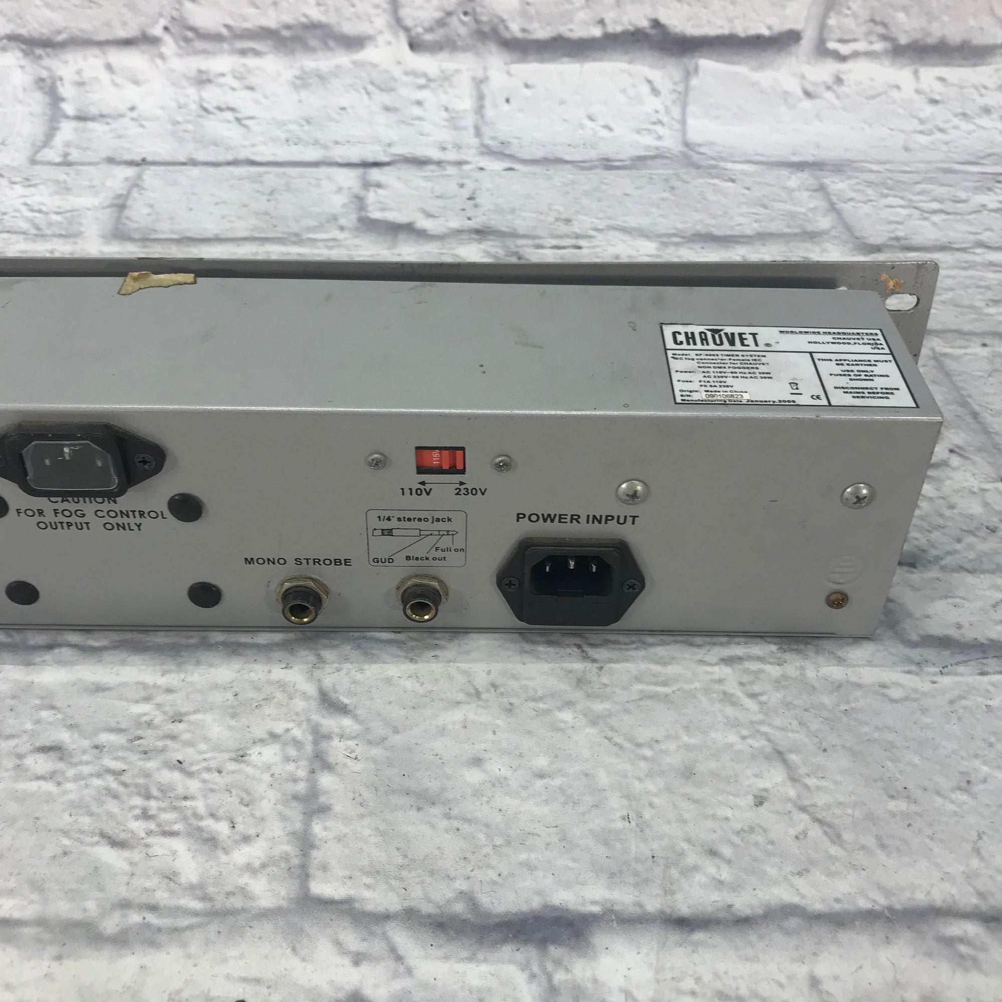 BROKEN Chauvet SF-9005 8 Channel Timer System For Parts