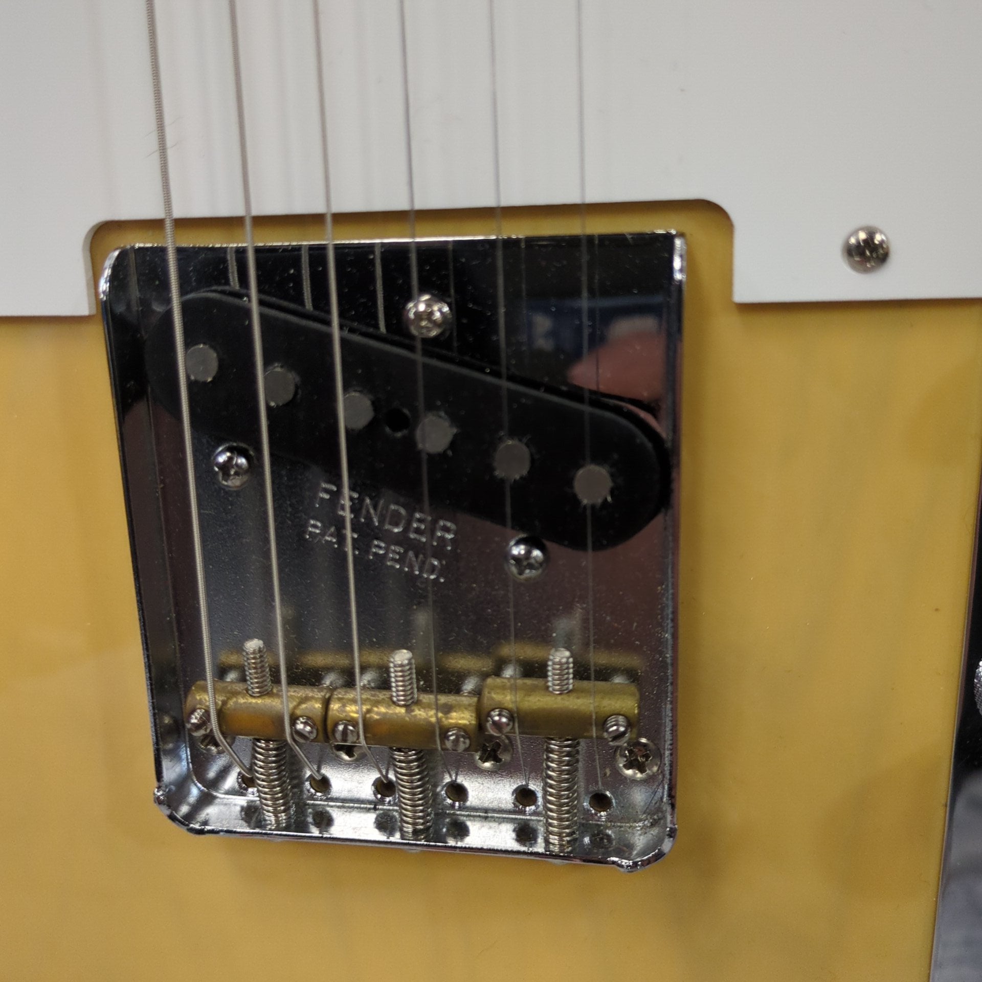Fender Telecaster Butterscotch Blonde Electric Guitar