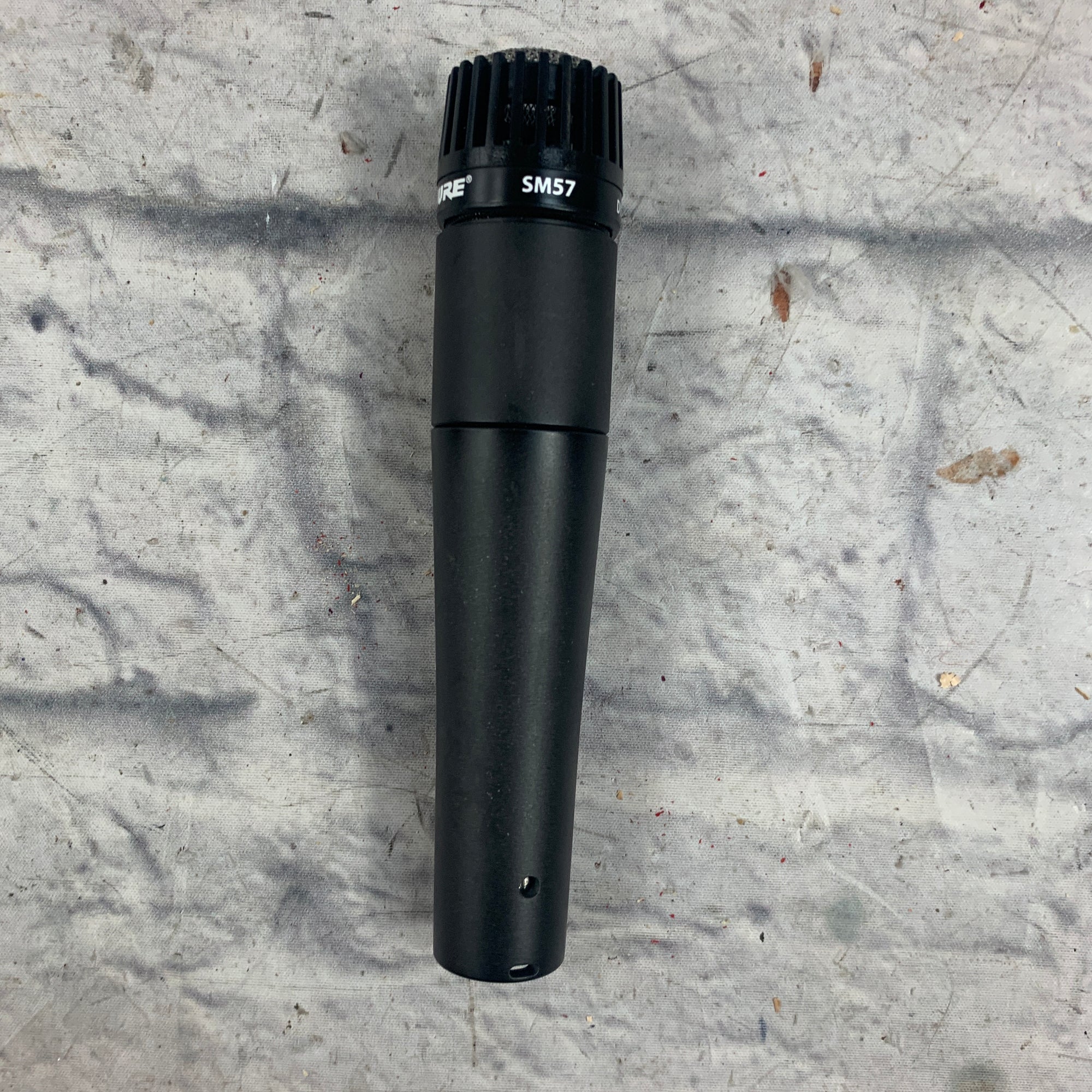 Shure SM57 Dynamic Microphone